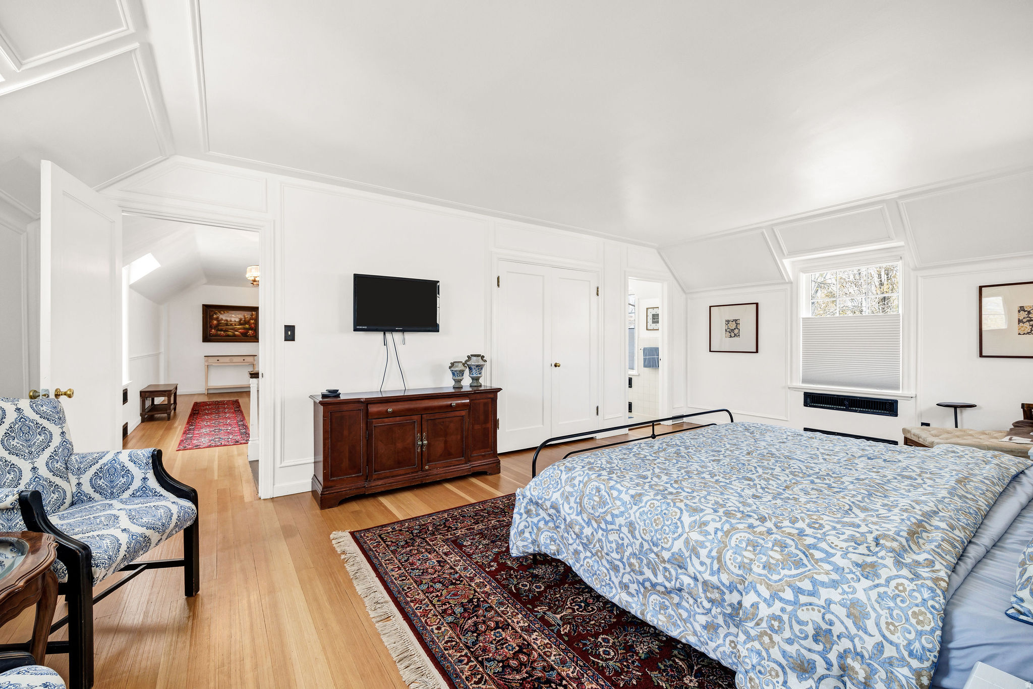 TEMPLE VIEW - Residential