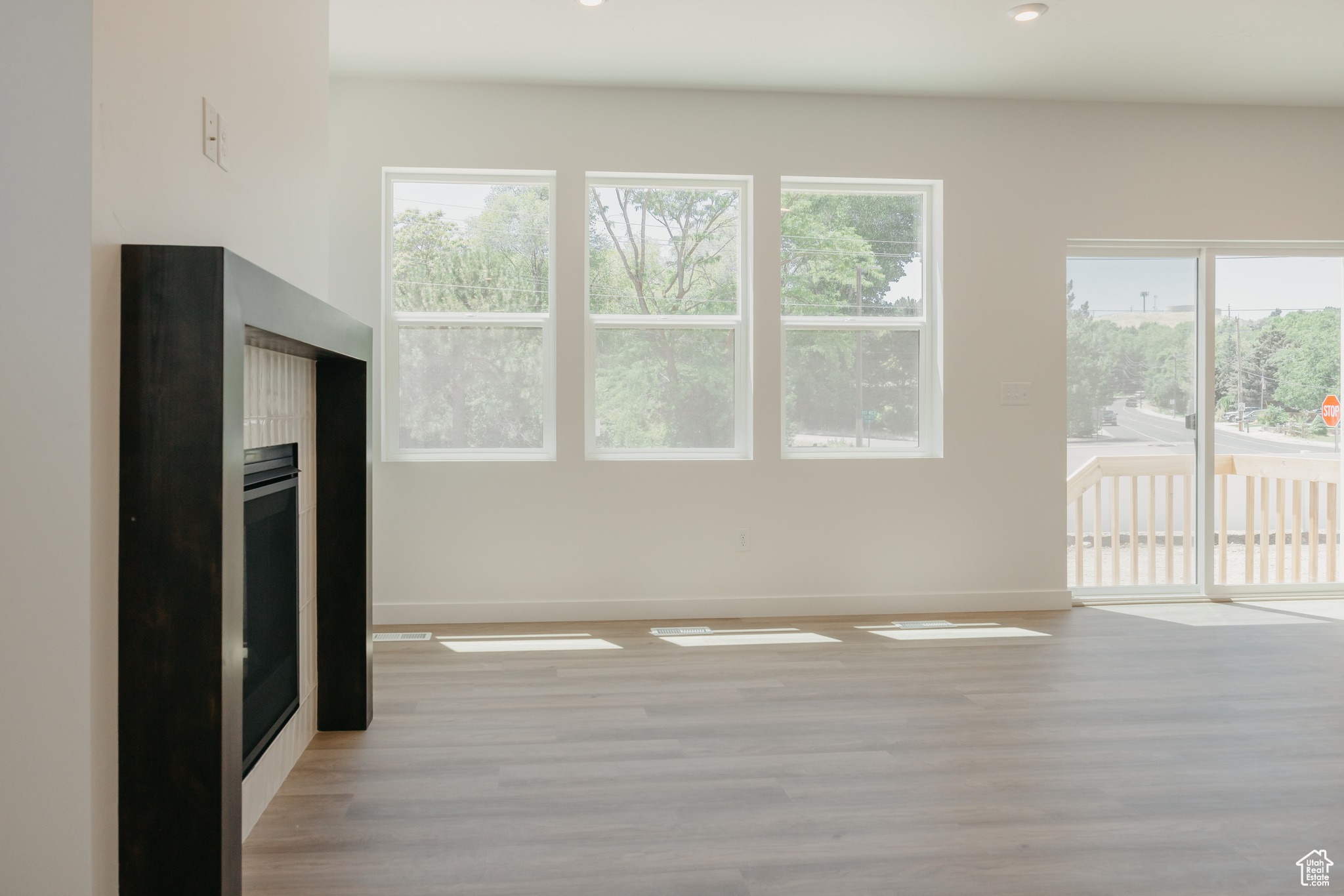 949 W COLUMBIA CT S 106