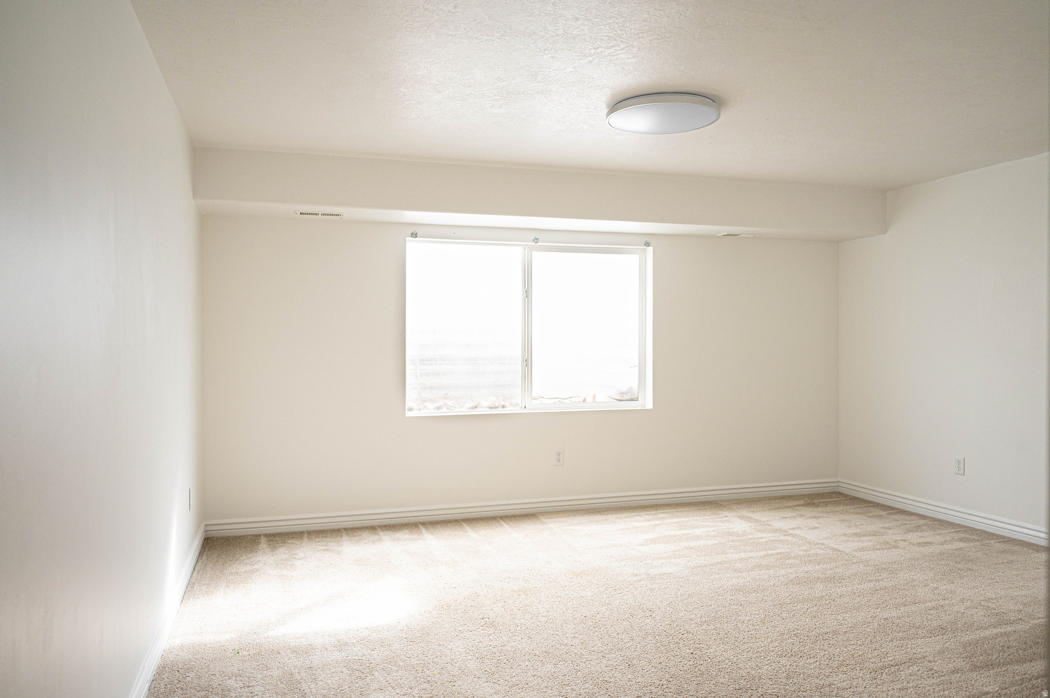 FREEMONT SPRINGS - Residential