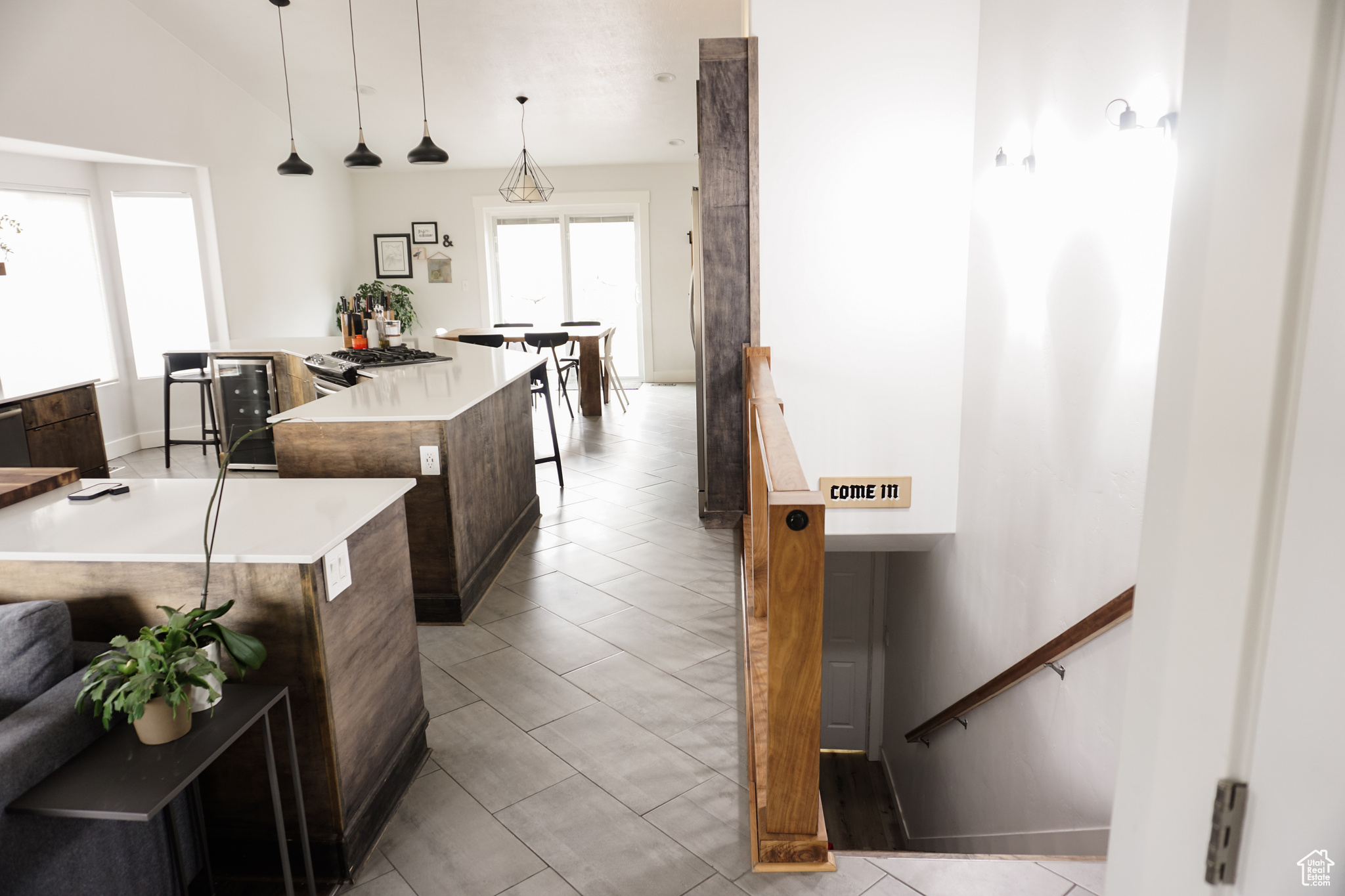 OAK VISTA - Residential