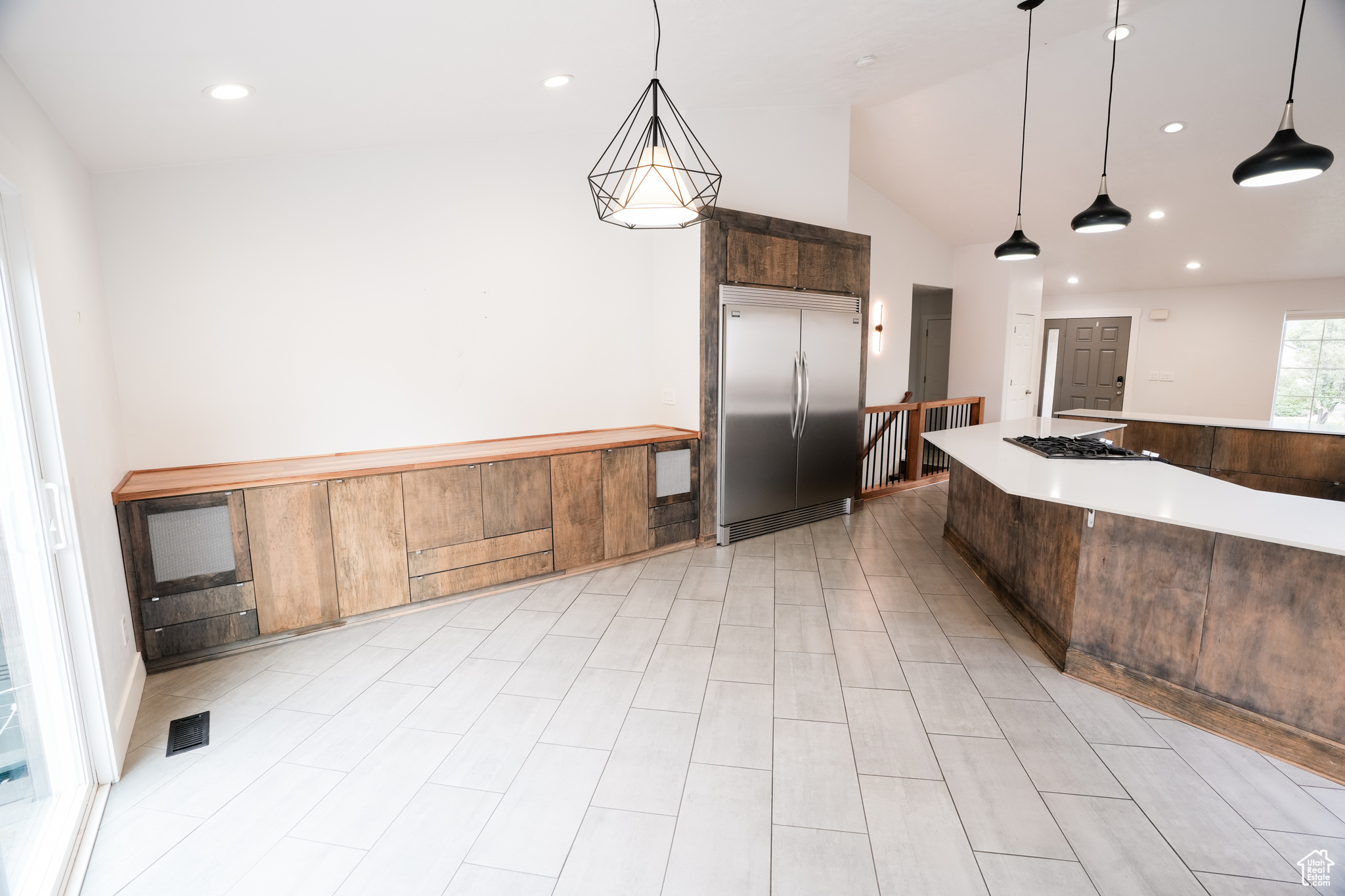 OAK VISTA - Residential