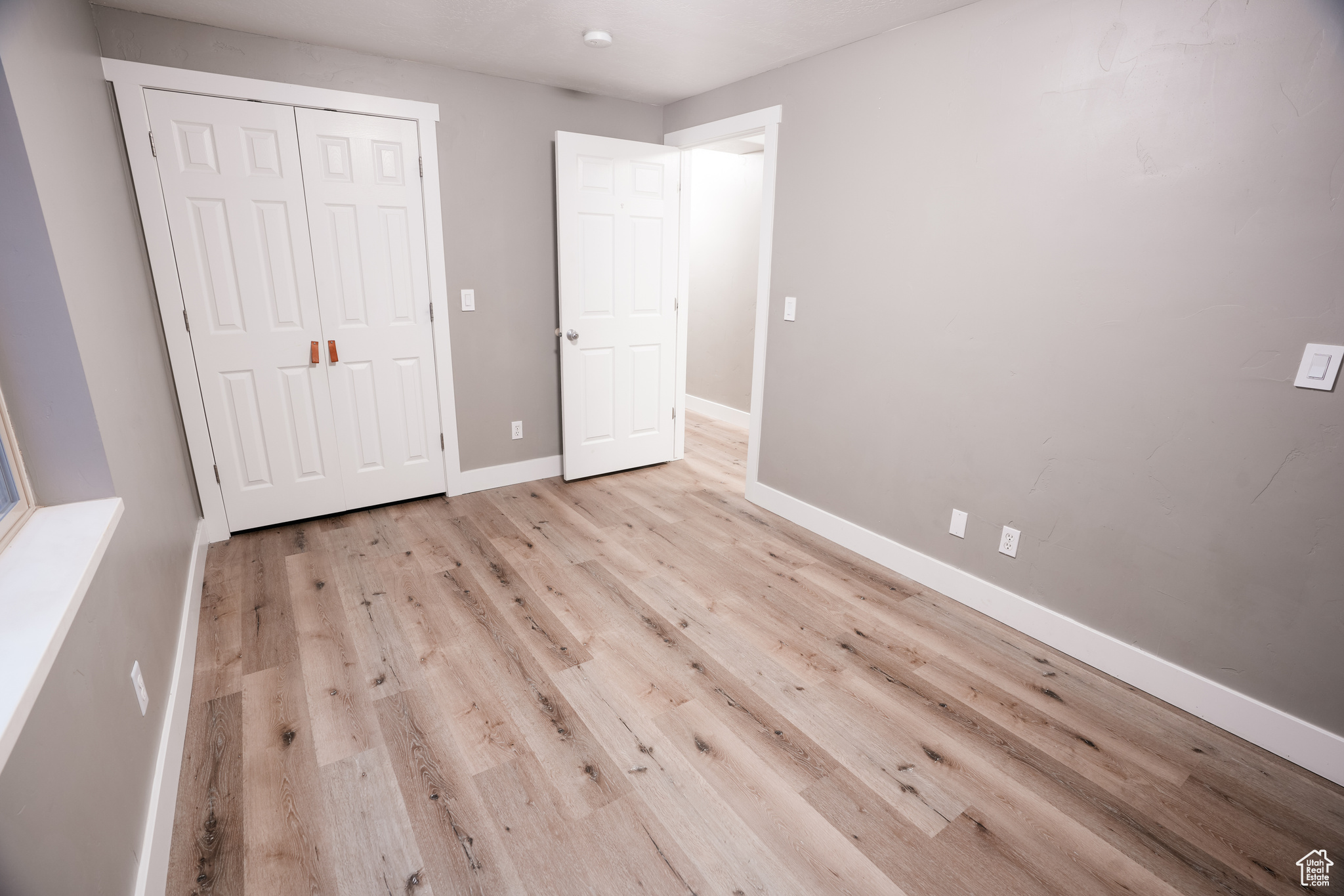 OAK VISTA - Residential