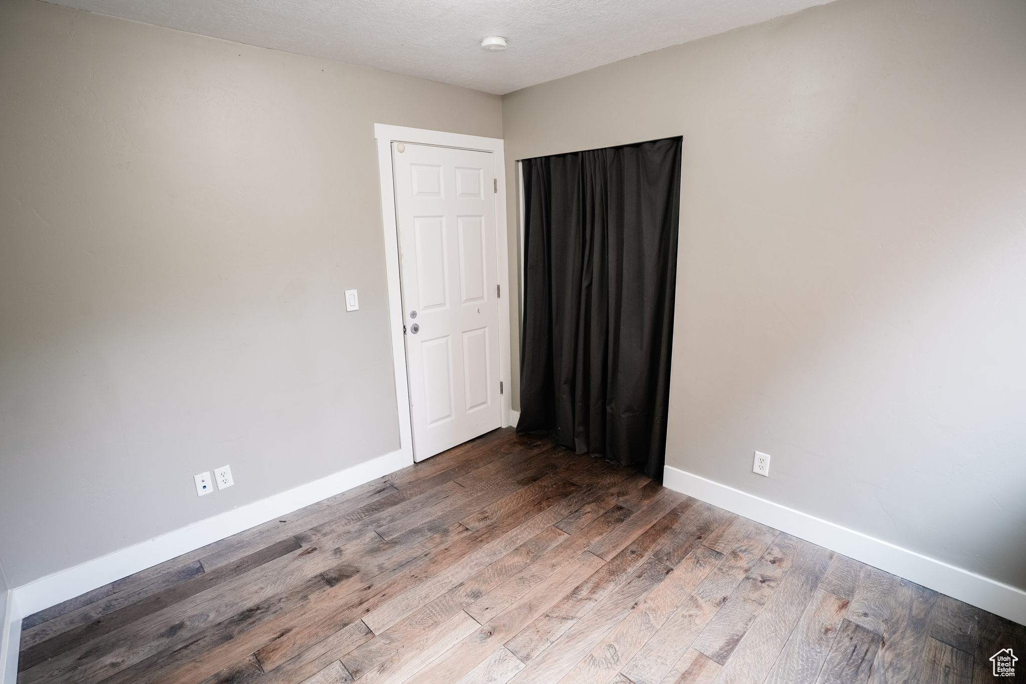 OAK VISTA - Residential