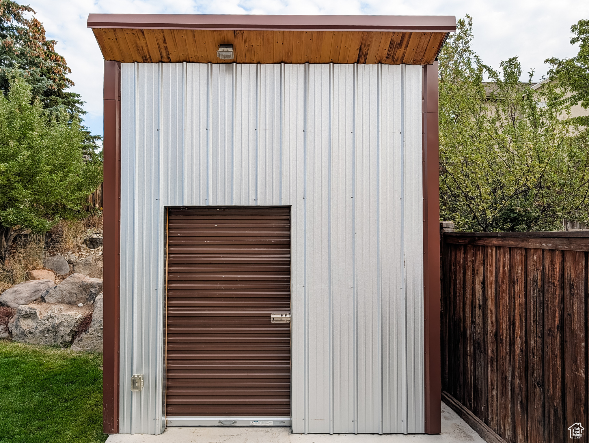 OAK VISTA - Residential