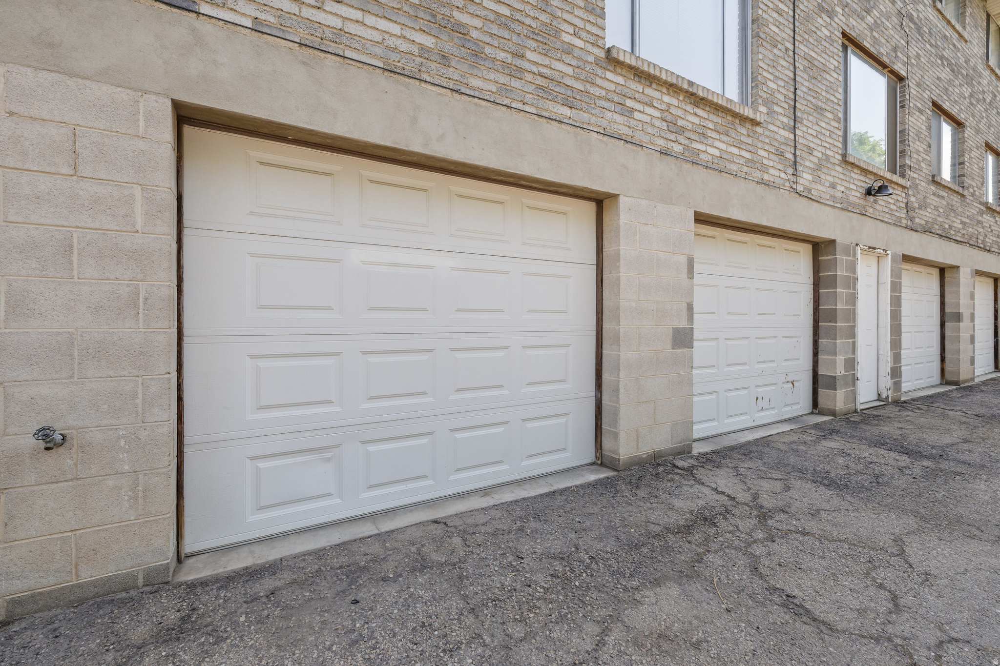 MANSION HOUSE CONDO - Residential