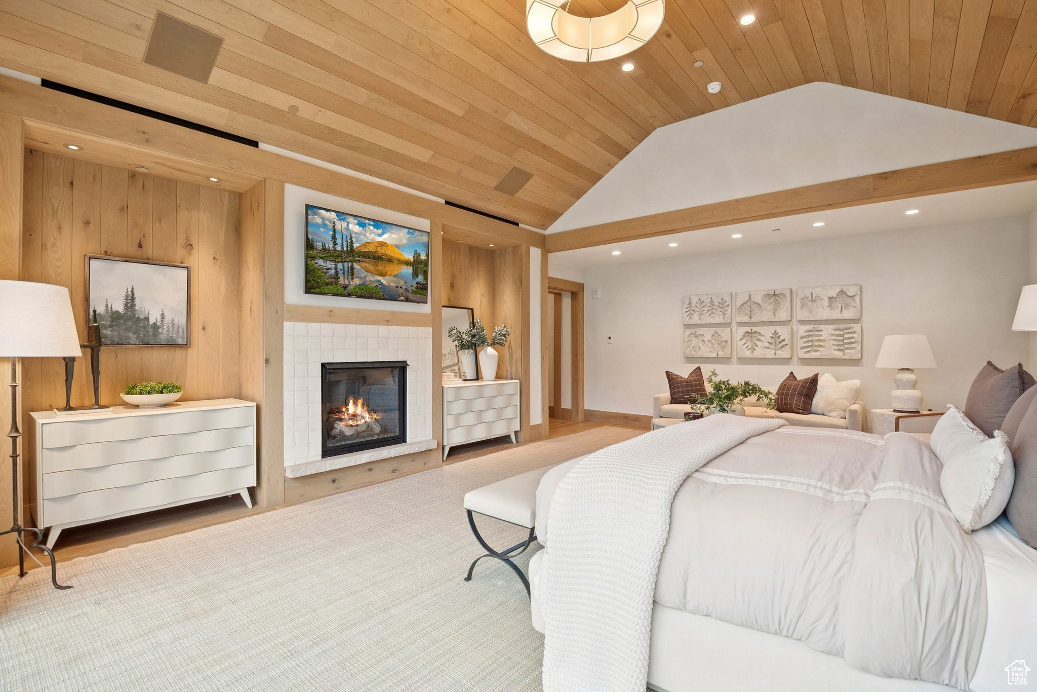 HOTEL & RESIDENCES AT EMPIRE CANYON RESO - Residential
