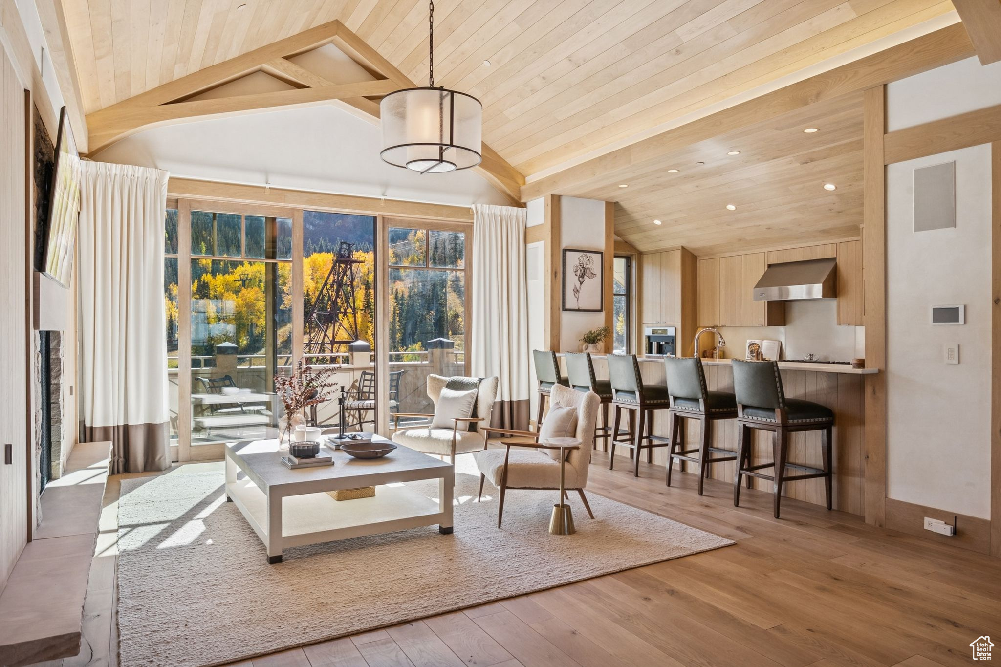 HOTEL & RESIDENCES AT EMPIRE CANYON RESO - Residential