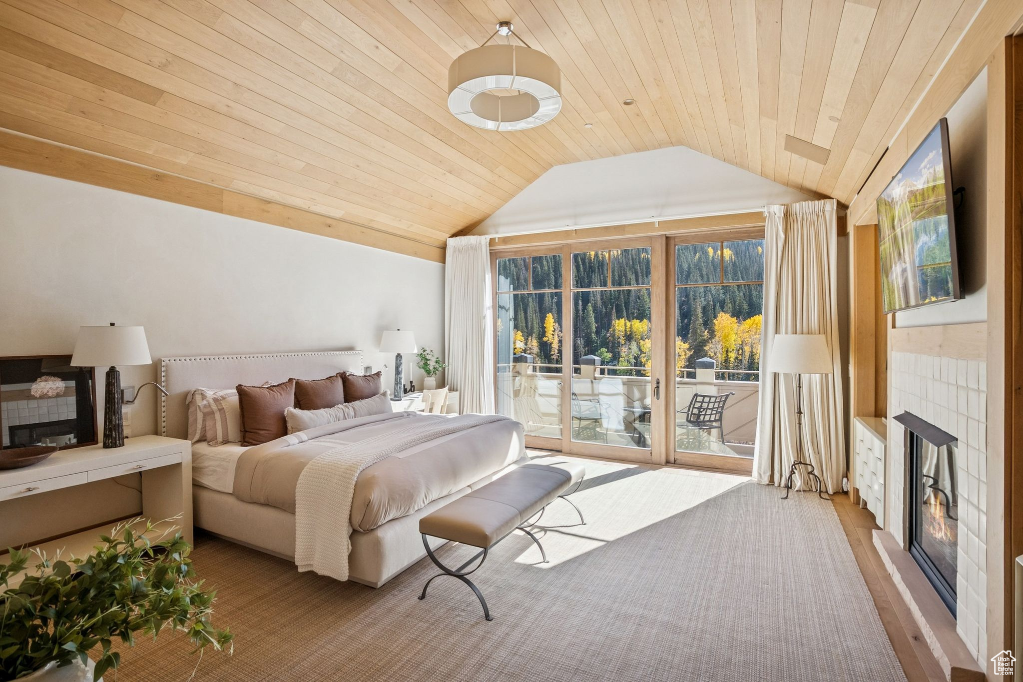 HOTEL & RESIDENCES AT EMPIRE CANYON RESO - Residential