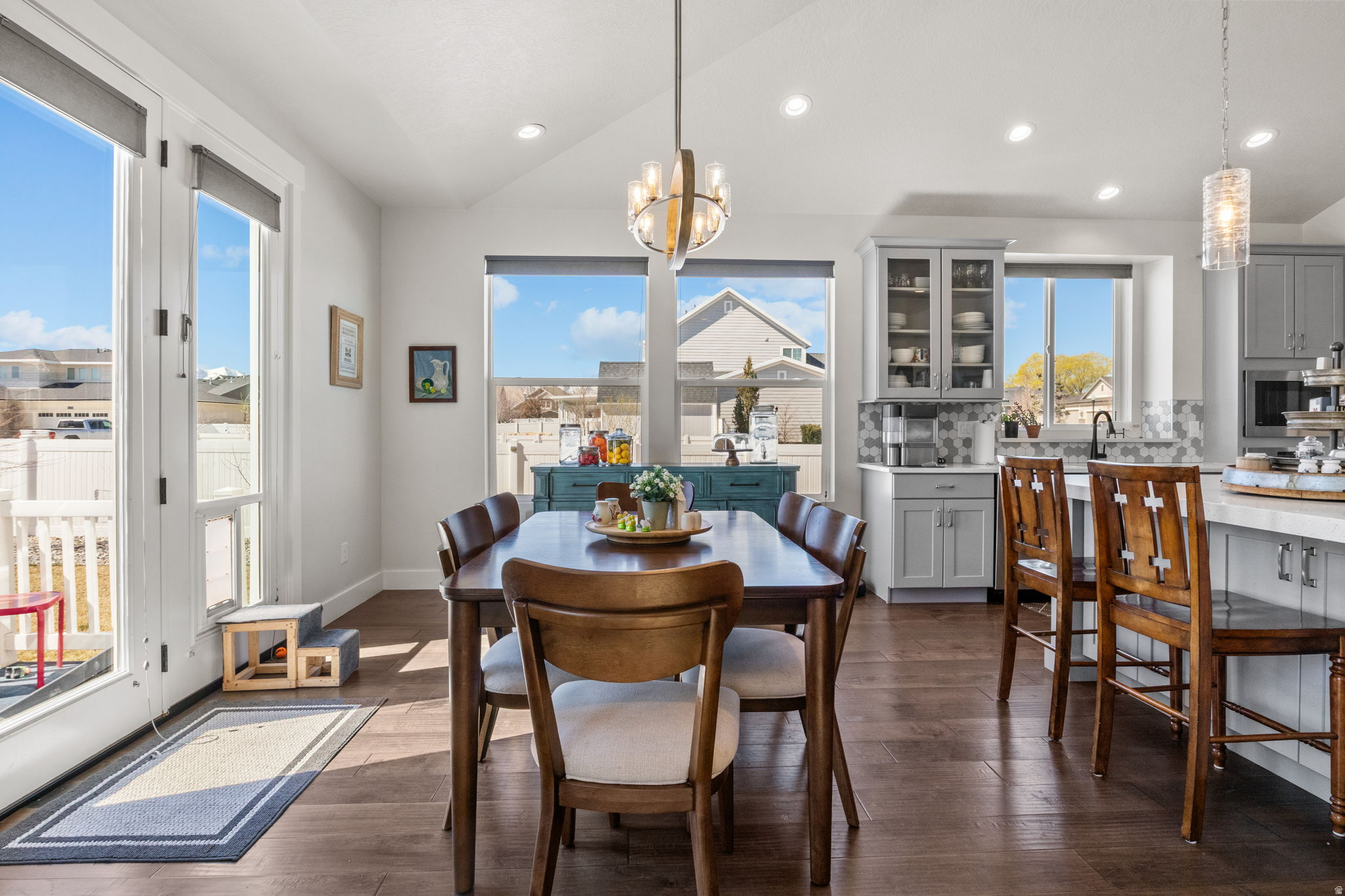 AUTUMNWOOD ESTATES - Residential