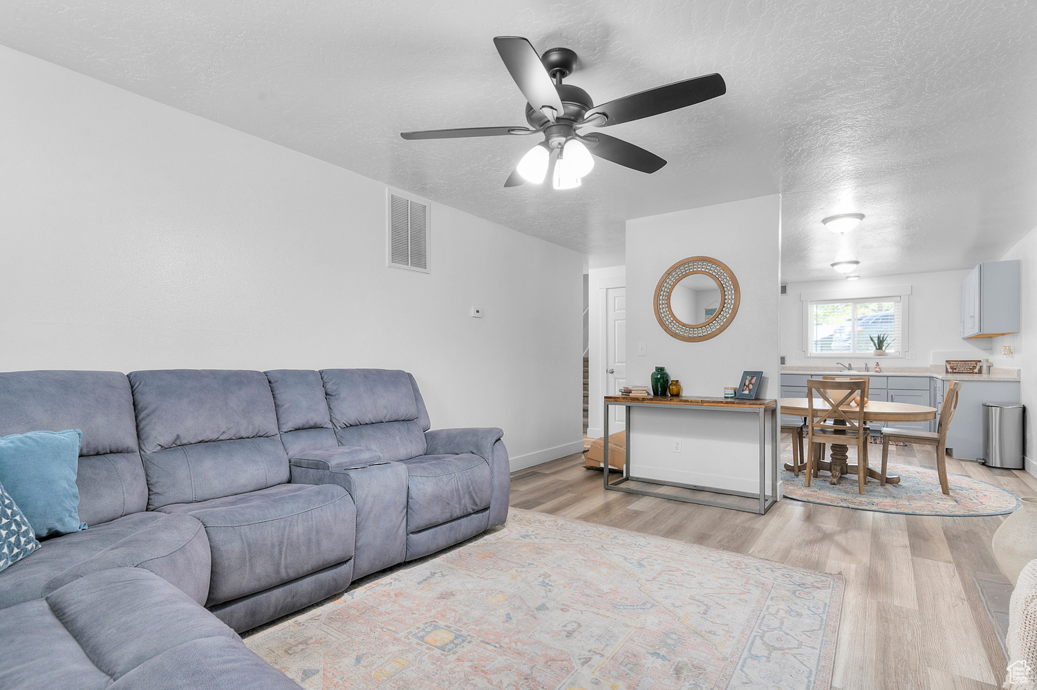CRESCENT HILLS - Residential Income