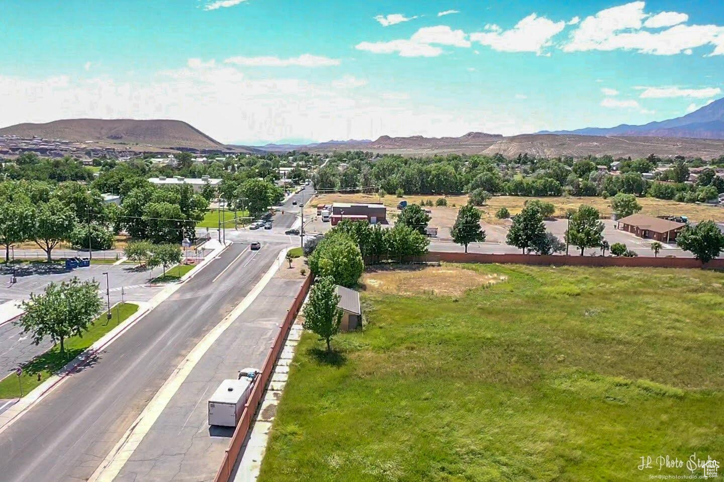 36 W Center St, La Verkin, Utah image 46