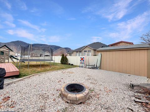 Tiny photo for 185 E 2100 N, North Ogden, UT 84414 (MLS # 2137059)