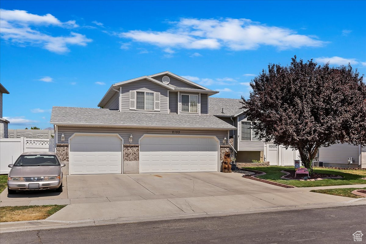 2153 S Fremont Crest Ave, Syracuse, Utah image 3