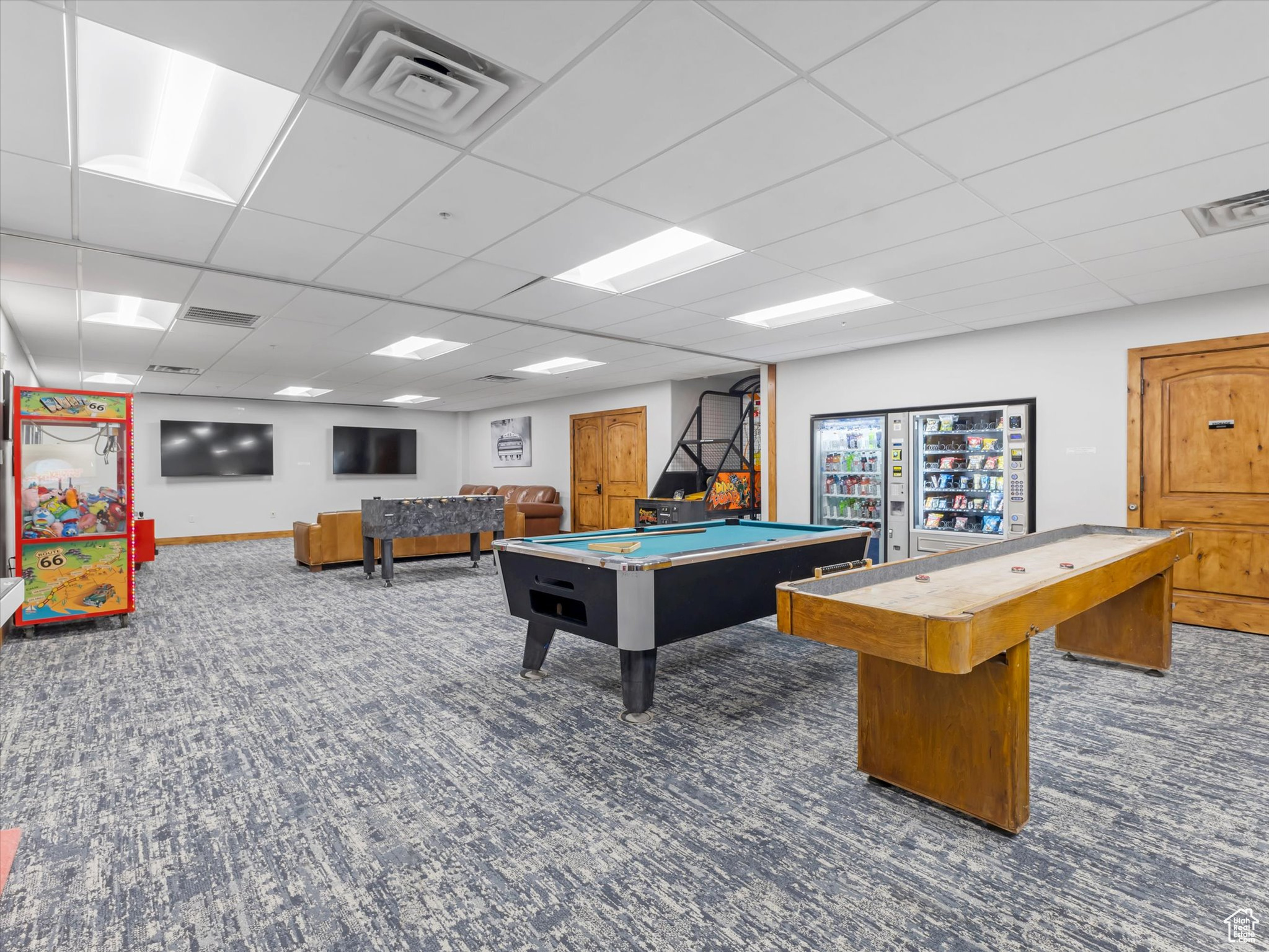 SILVERADO LODGE CONDOMINIUM - Residential