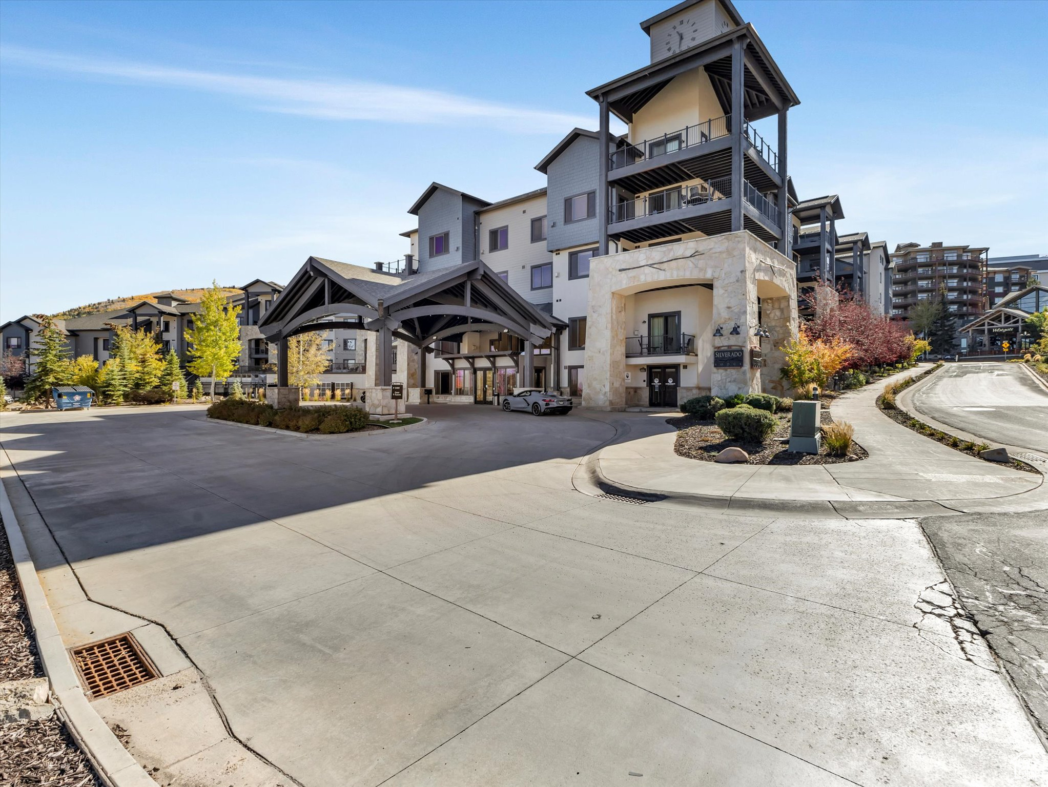 SILVERADO LODGE CONDOMINIUM - Residential