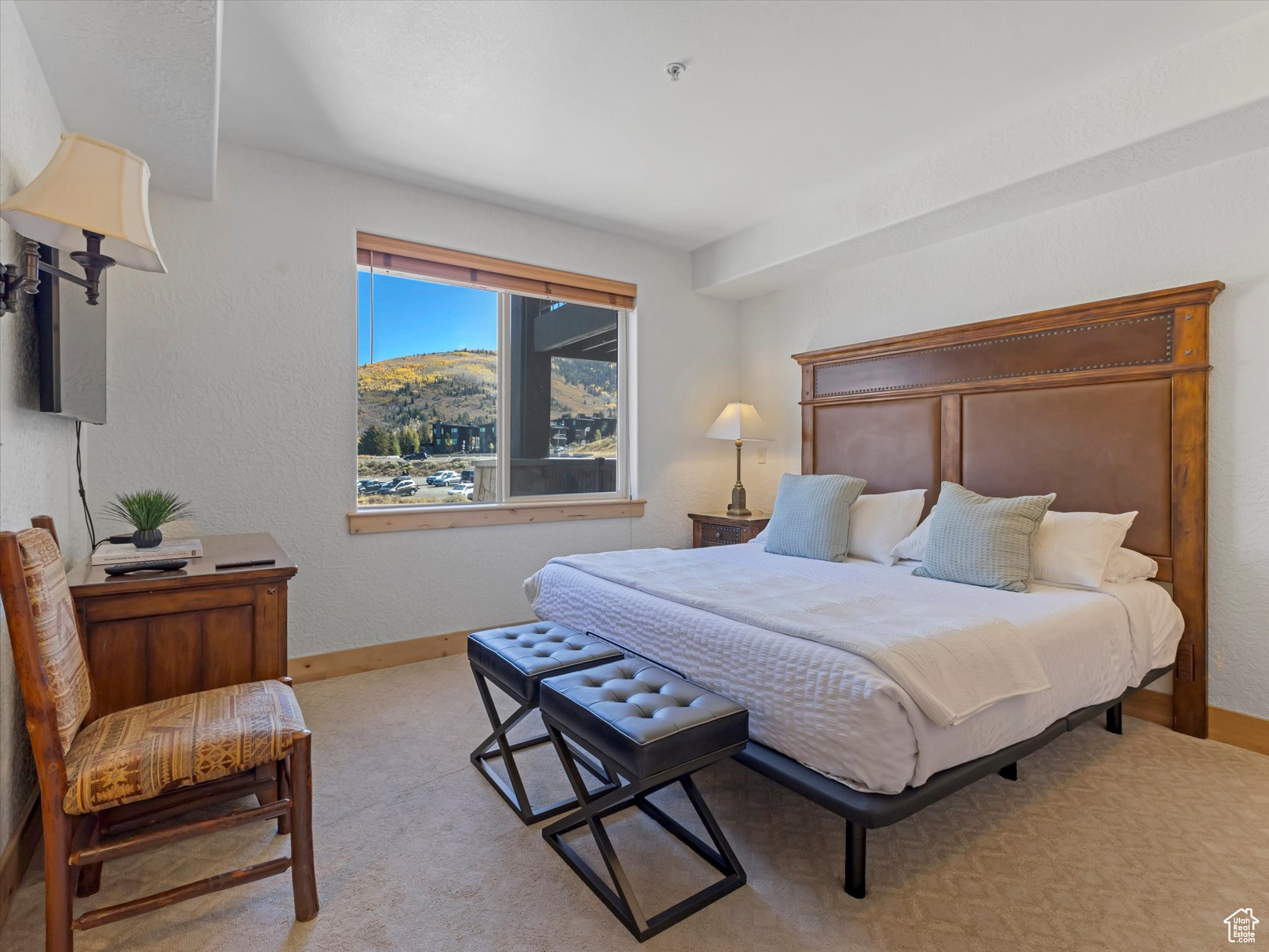 SILVERADO LODGE CONDOMINIUM - Residential