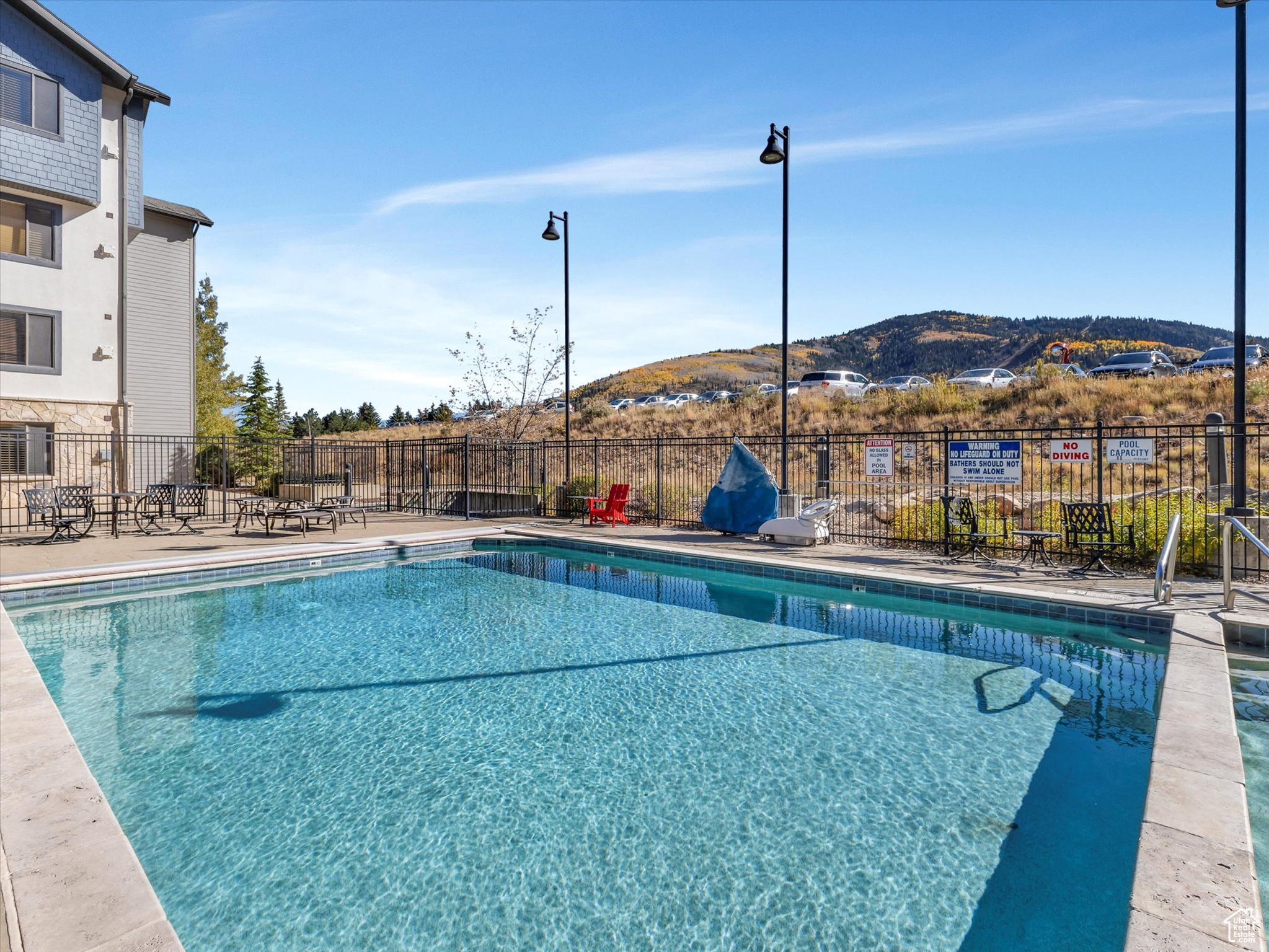 SILVERADO LODGE CONDOMINIUM - Residential