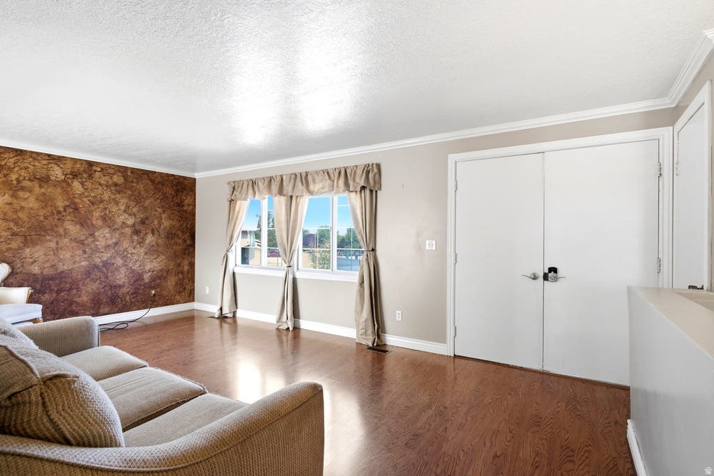 Photo of 648 W 700 N, Clearfield, UT 84015 (MLS # 2174575)