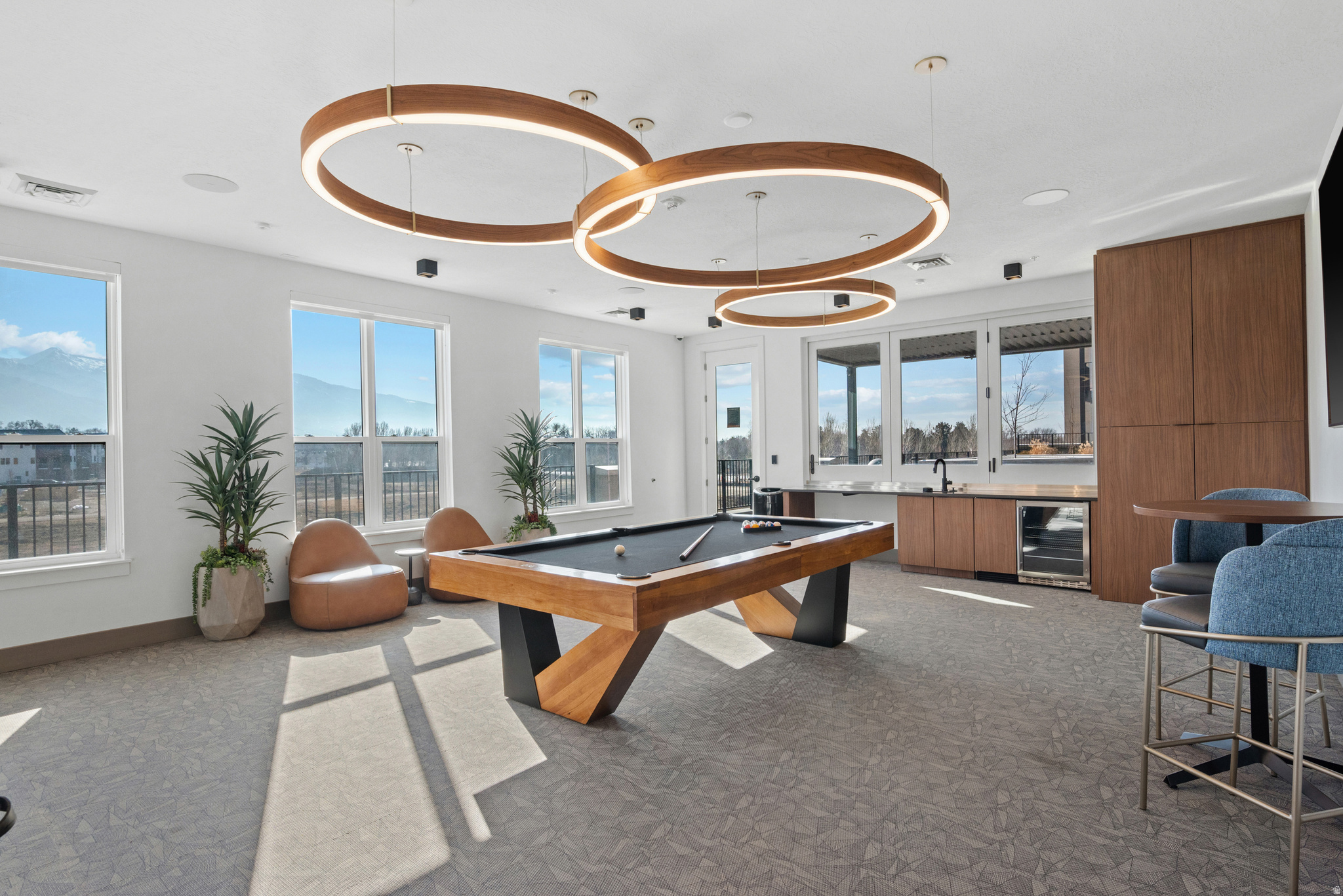 HOLLADAY HILLS - Residential