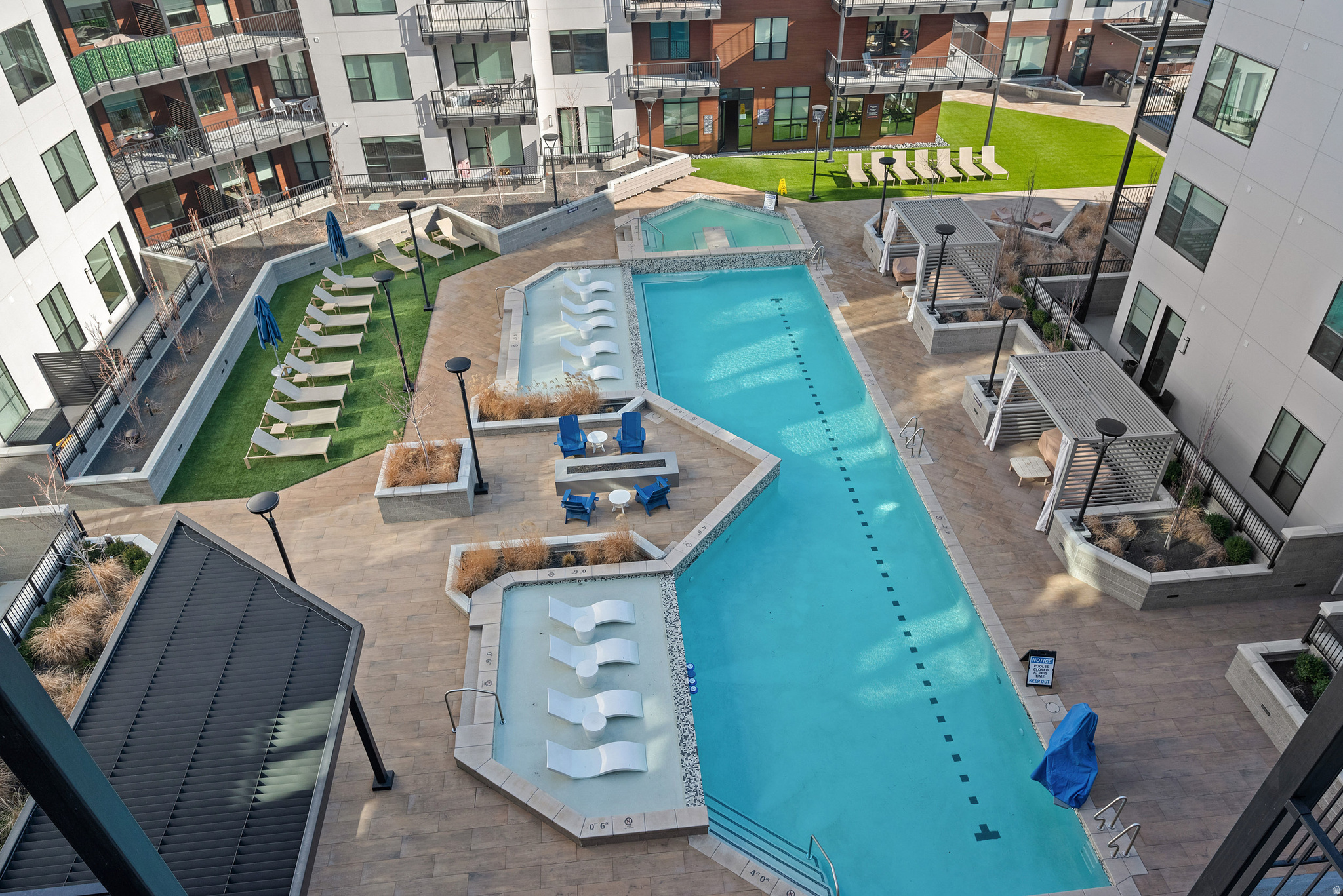 HOLLADAY HILLS - Residential