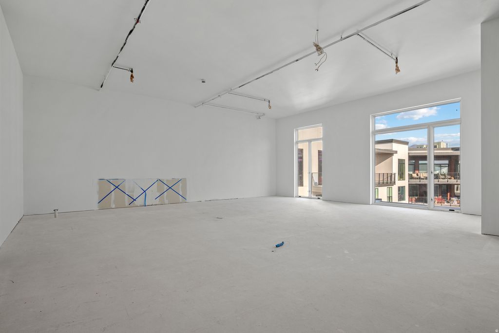 Photo of 1920 E RODEO WALK DR #505, Holladay, UT 84117 (MLS # 2136211)