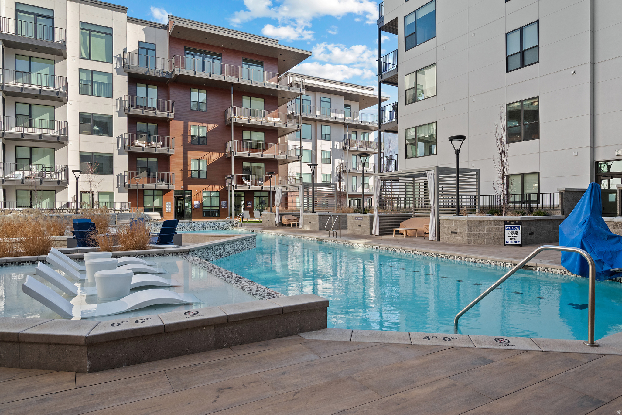 HOLLADAY HILLS - Residential