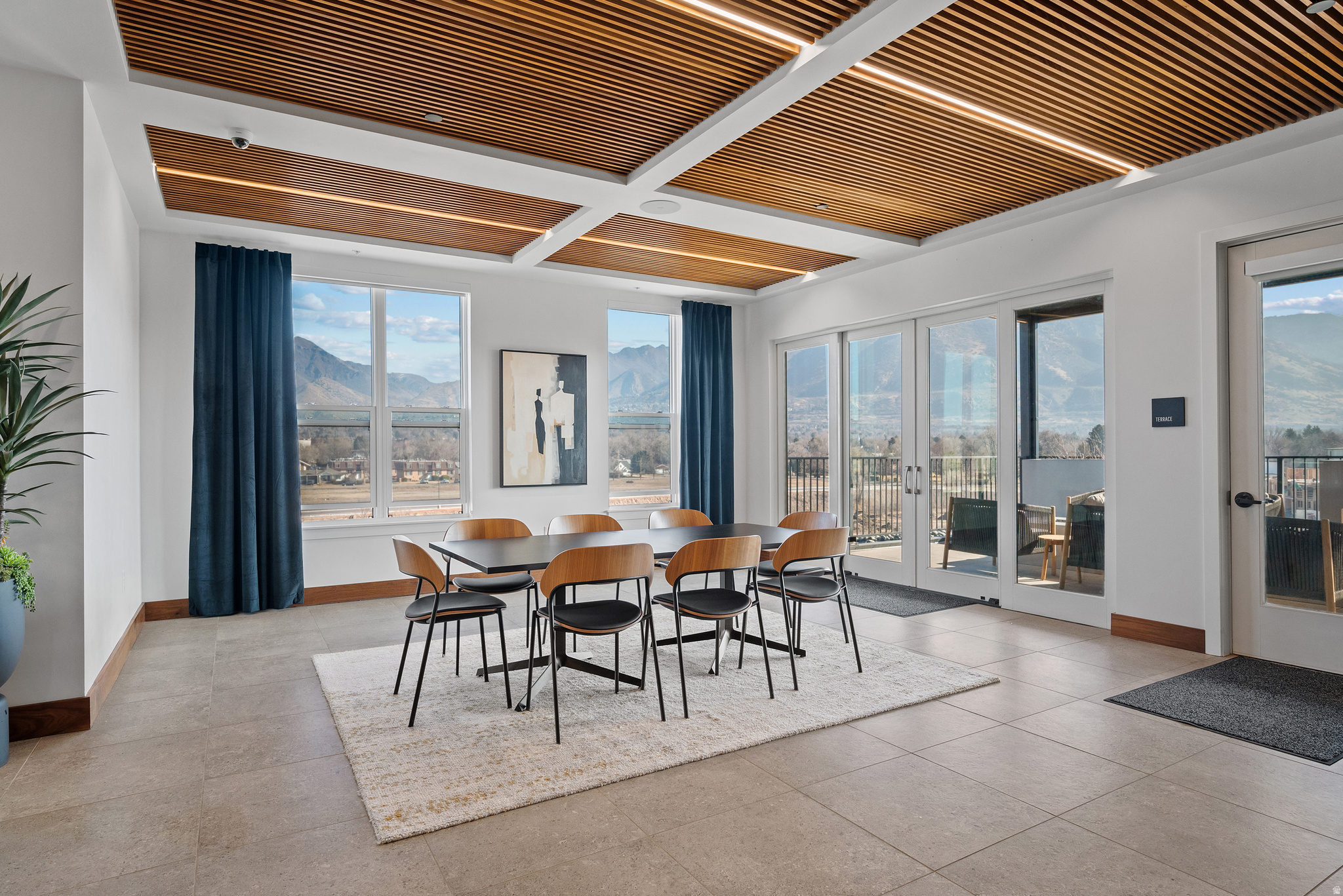 HOLLADAY HILLS - Residential