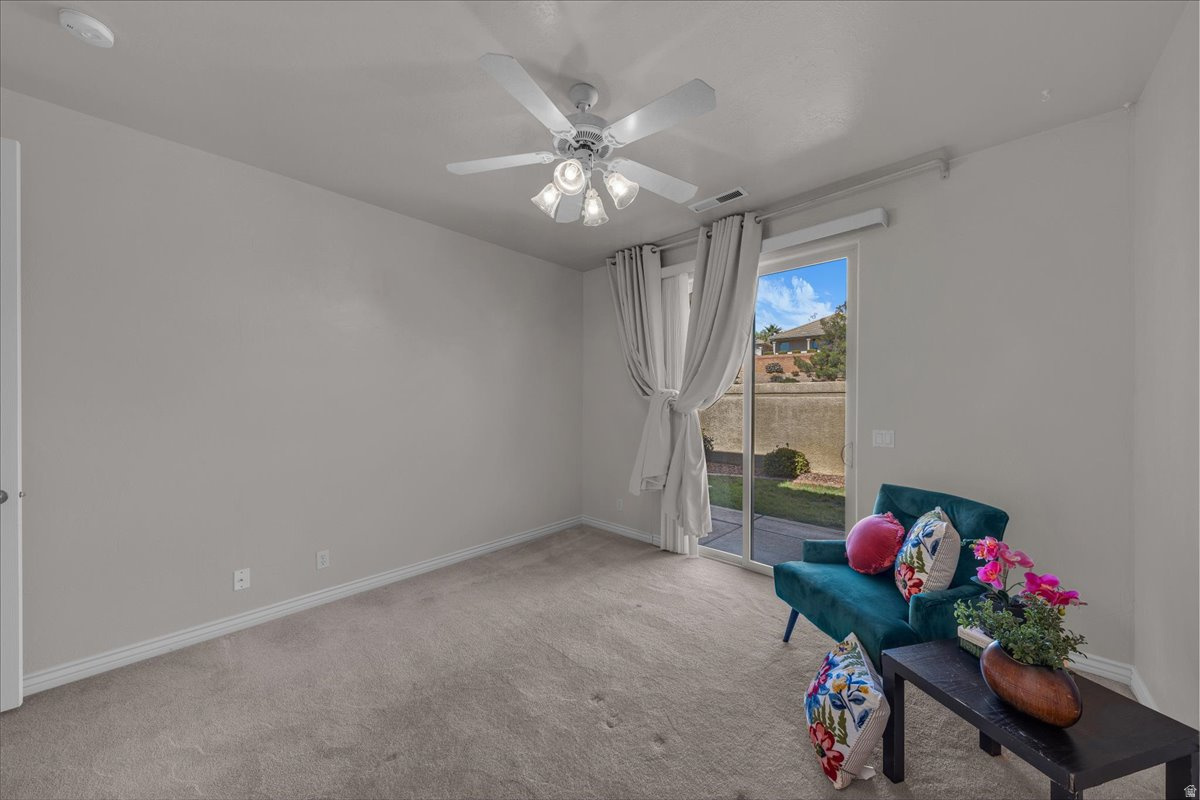 LAS ENTRADAS - Residential