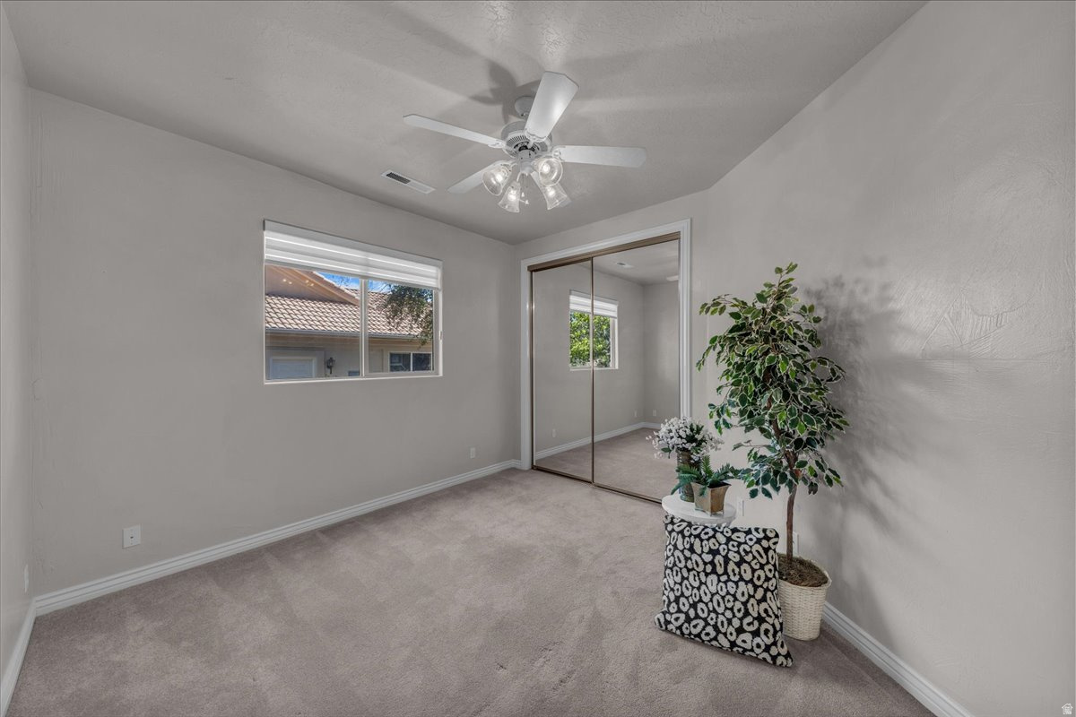 LAS ENTRADAS - Residential