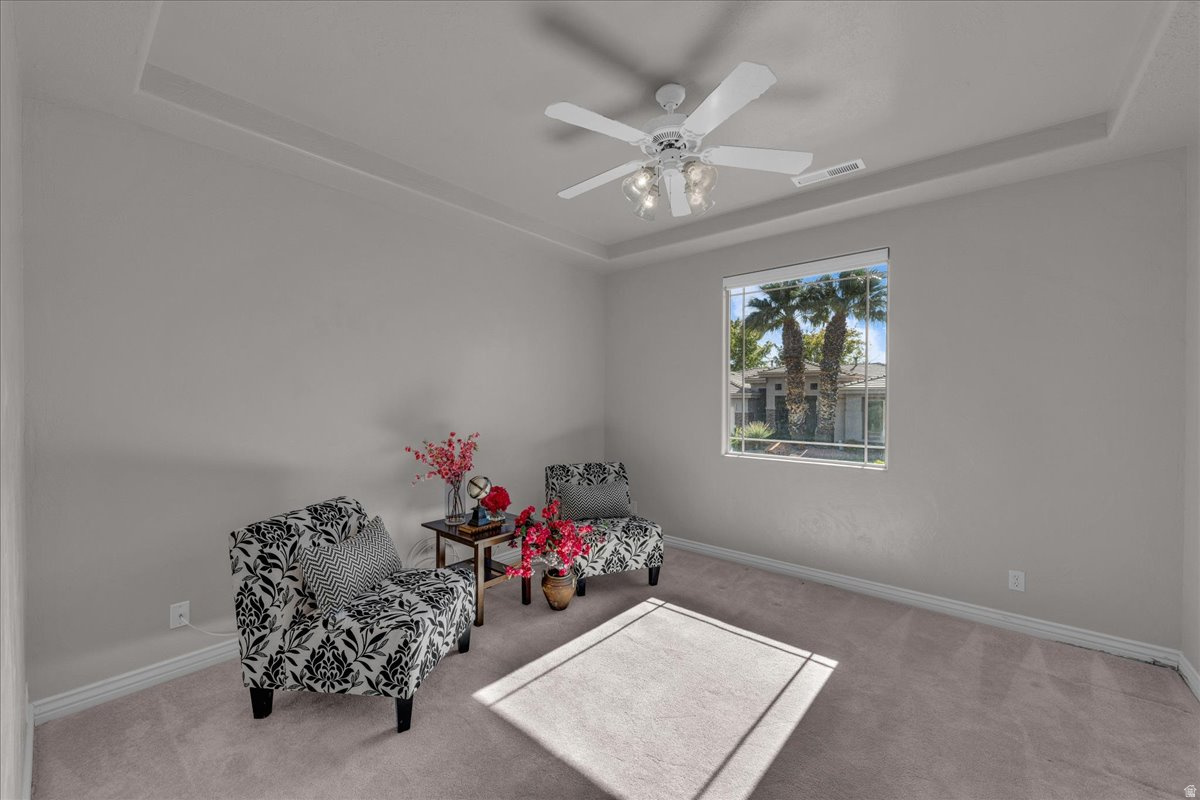 LAS ENTRADAS - Residential