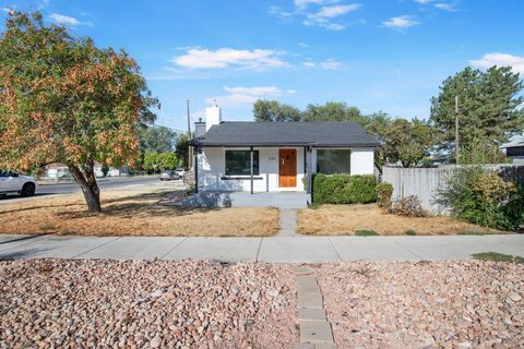 Photo of 590 S 900 W, Provo, UT 84601 (MLS # 2134798)