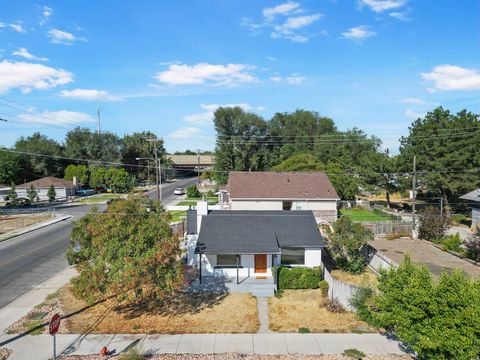 Tiny photo for 590 S 900 W, Provo, UT 84601 (MLS # 2134798)