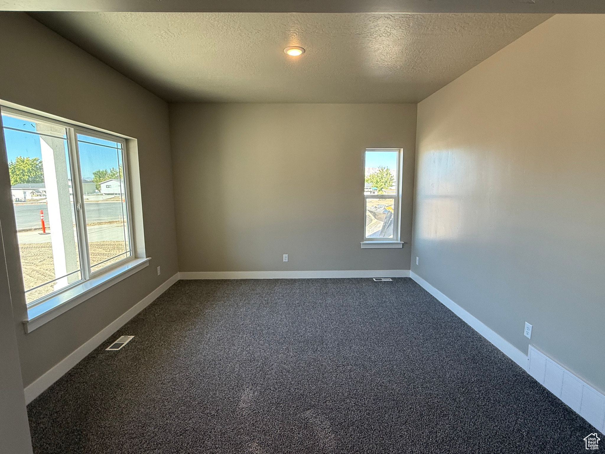 TIMBER RANCH - Residential