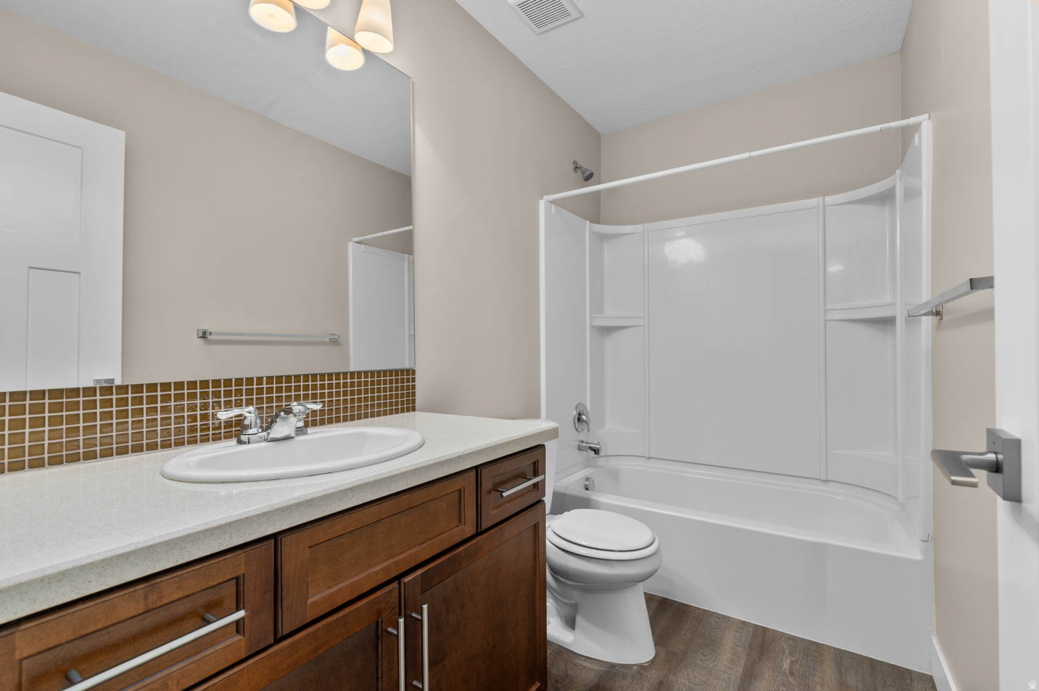 MILLCREEK GARDEN - Residential