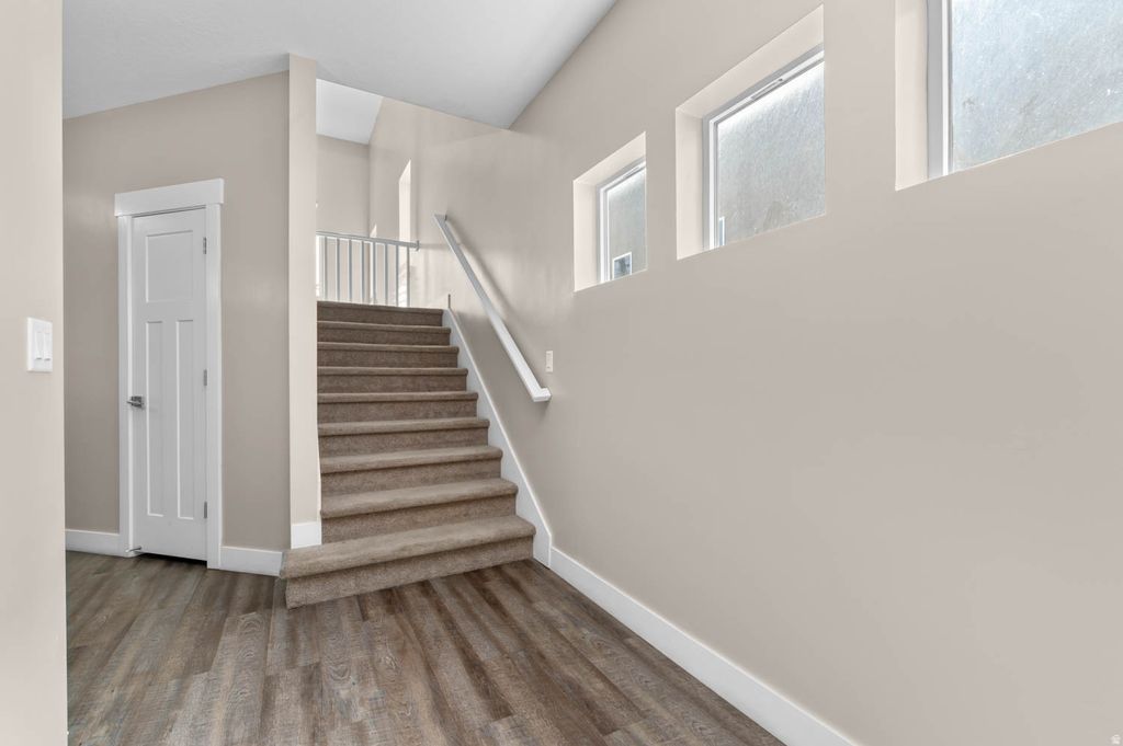 Photo of 466 E WINDY GARDEN LANE Ln #6, Millcreek, UT 84107 (MLS # 2153687)