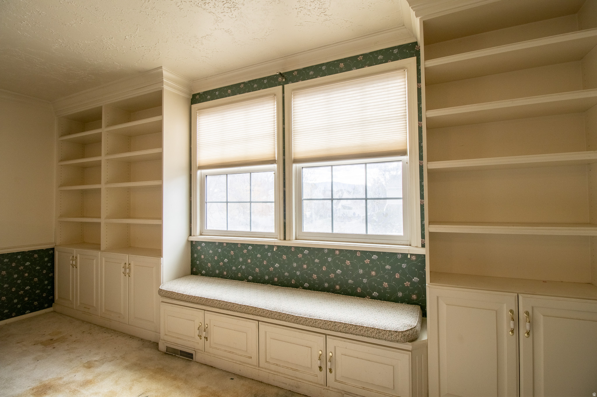 PHEASANTBROOK - Residential