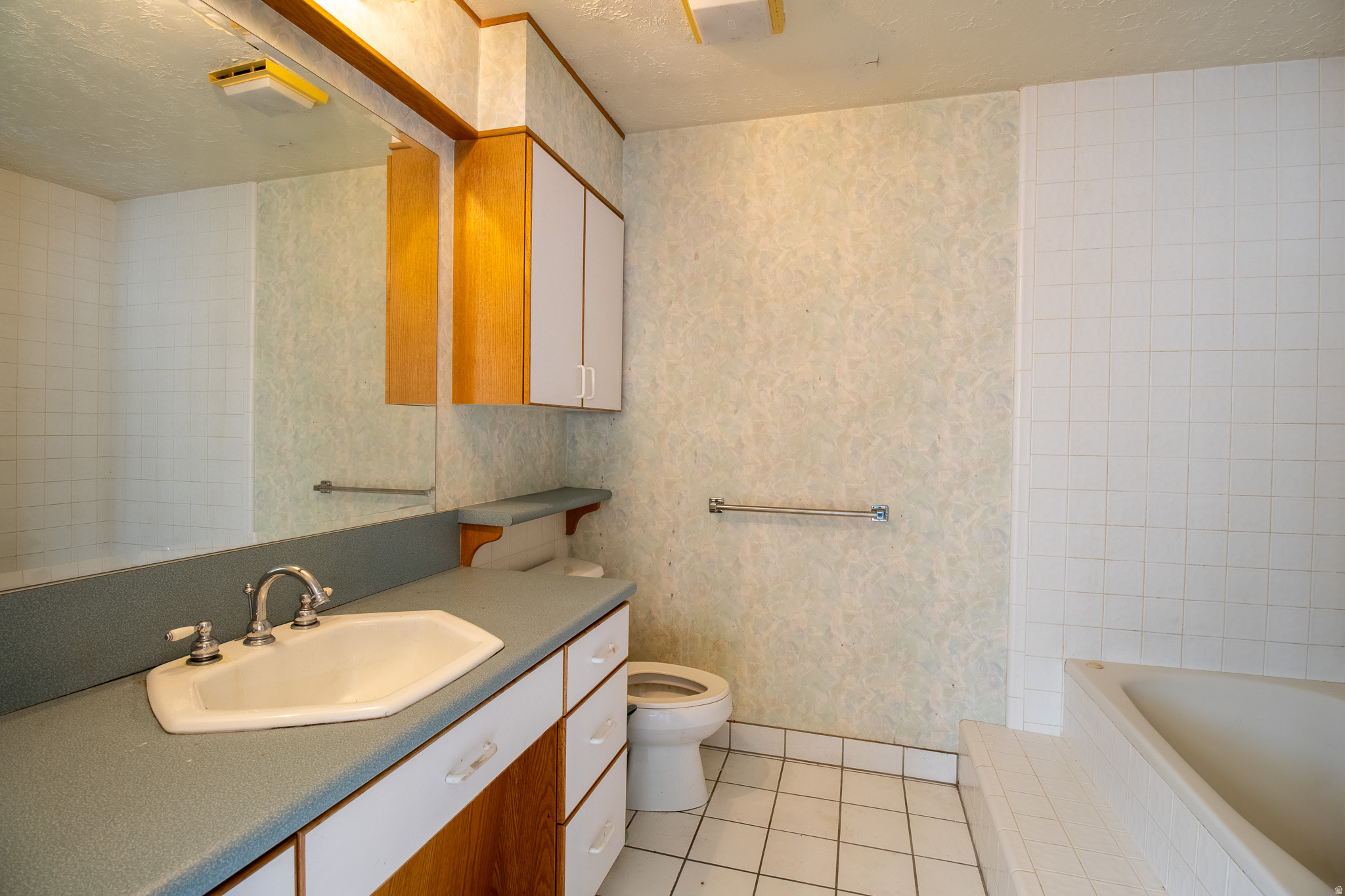 PHEASANTBROOK - Residential