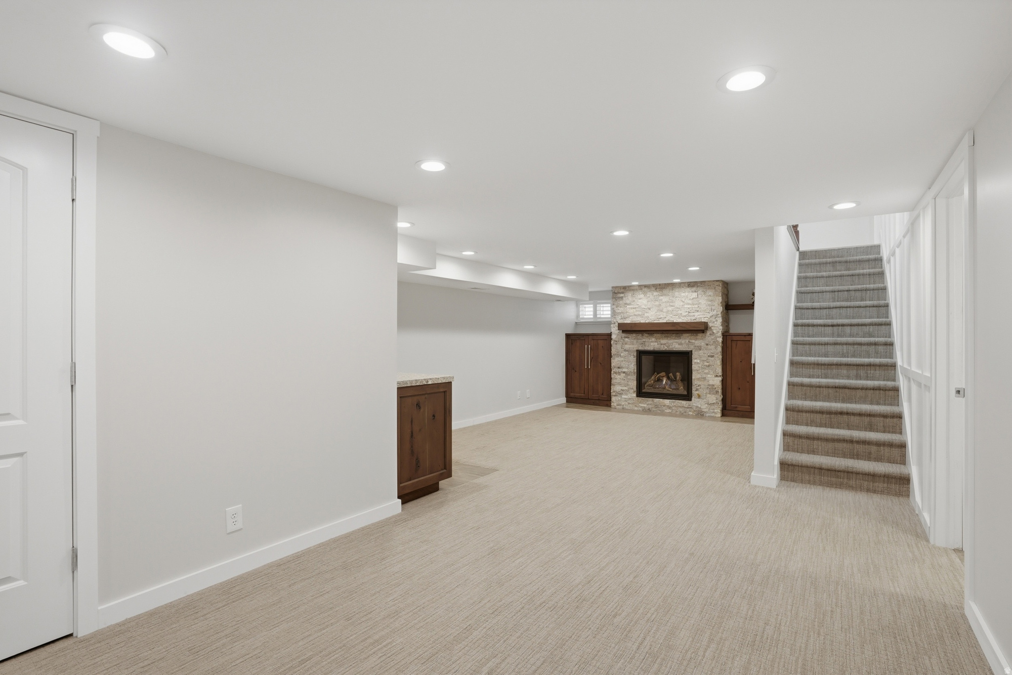 FULLER GARDENS - Residential