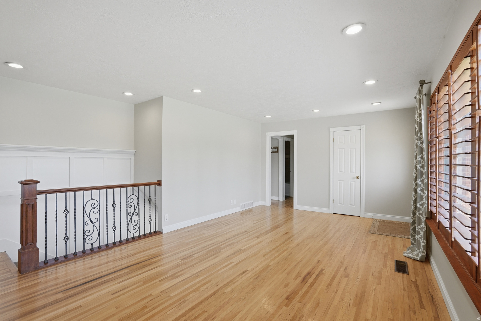 FULLER GARDENS - Residential