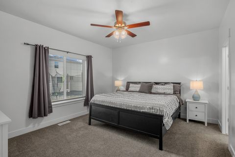 Tiny photo for 826 W WALNUT BARK LN, Mapleton, UT 84664 (MLS # 2151207)