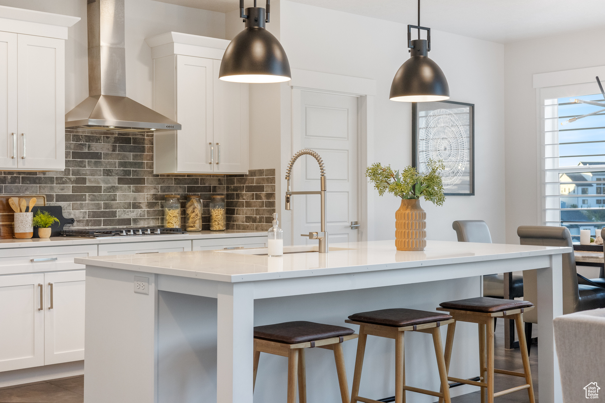 HIDDEN CANYON - Residential