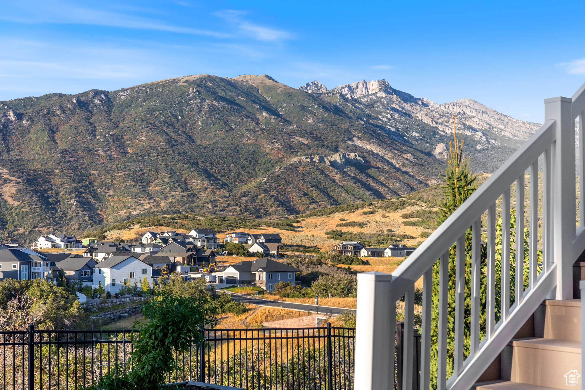 HIDDEN CANYON - Residential