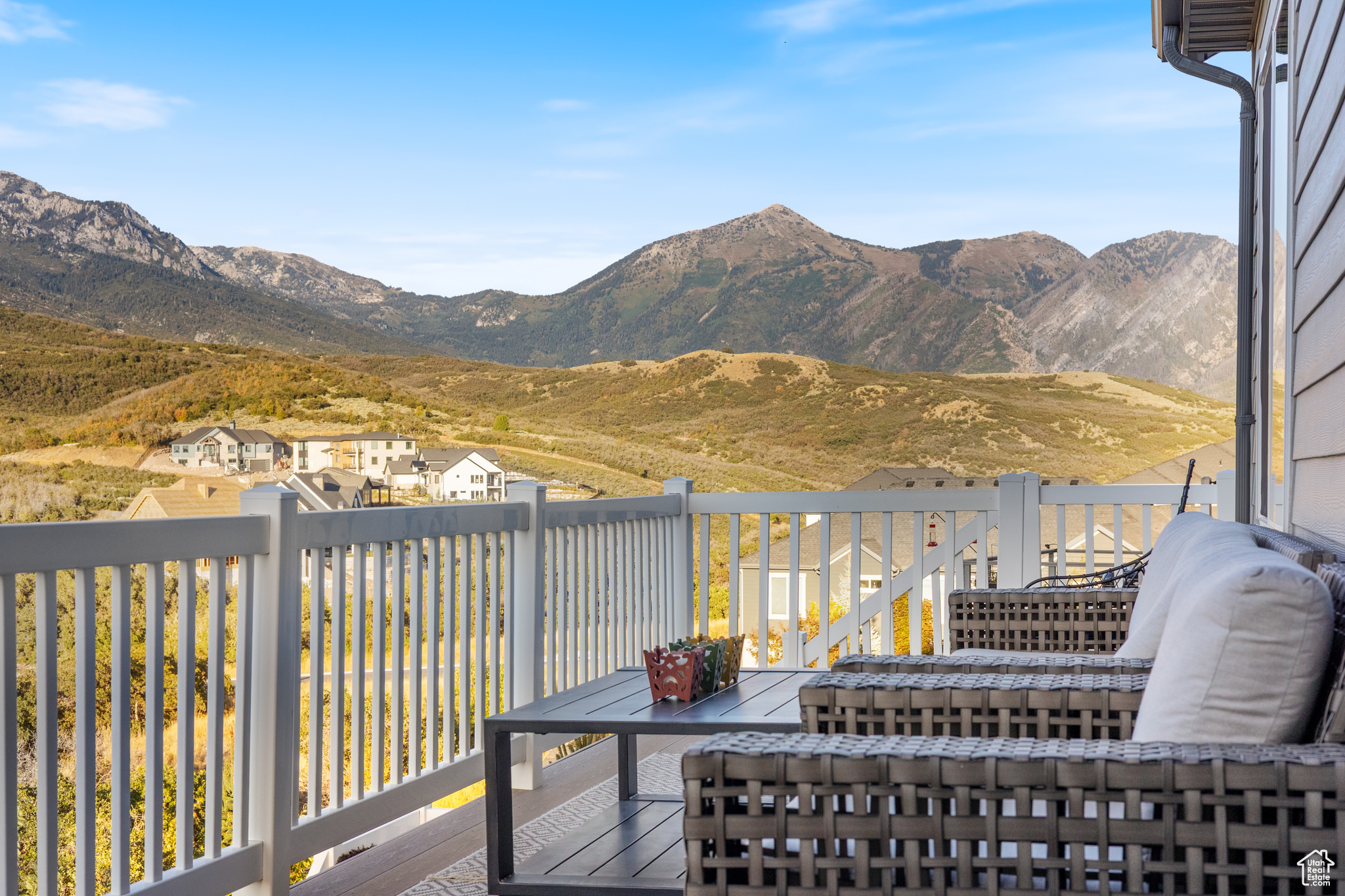 HIDDEN CANYON - Residential