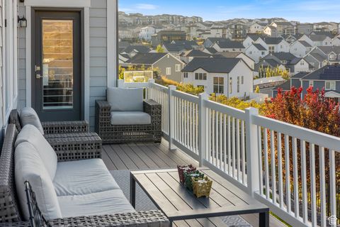 Tiny photo for 2493 E LONE HILL DR, Draper (UT Cnty), UT 84020 (MLS # 2109337)