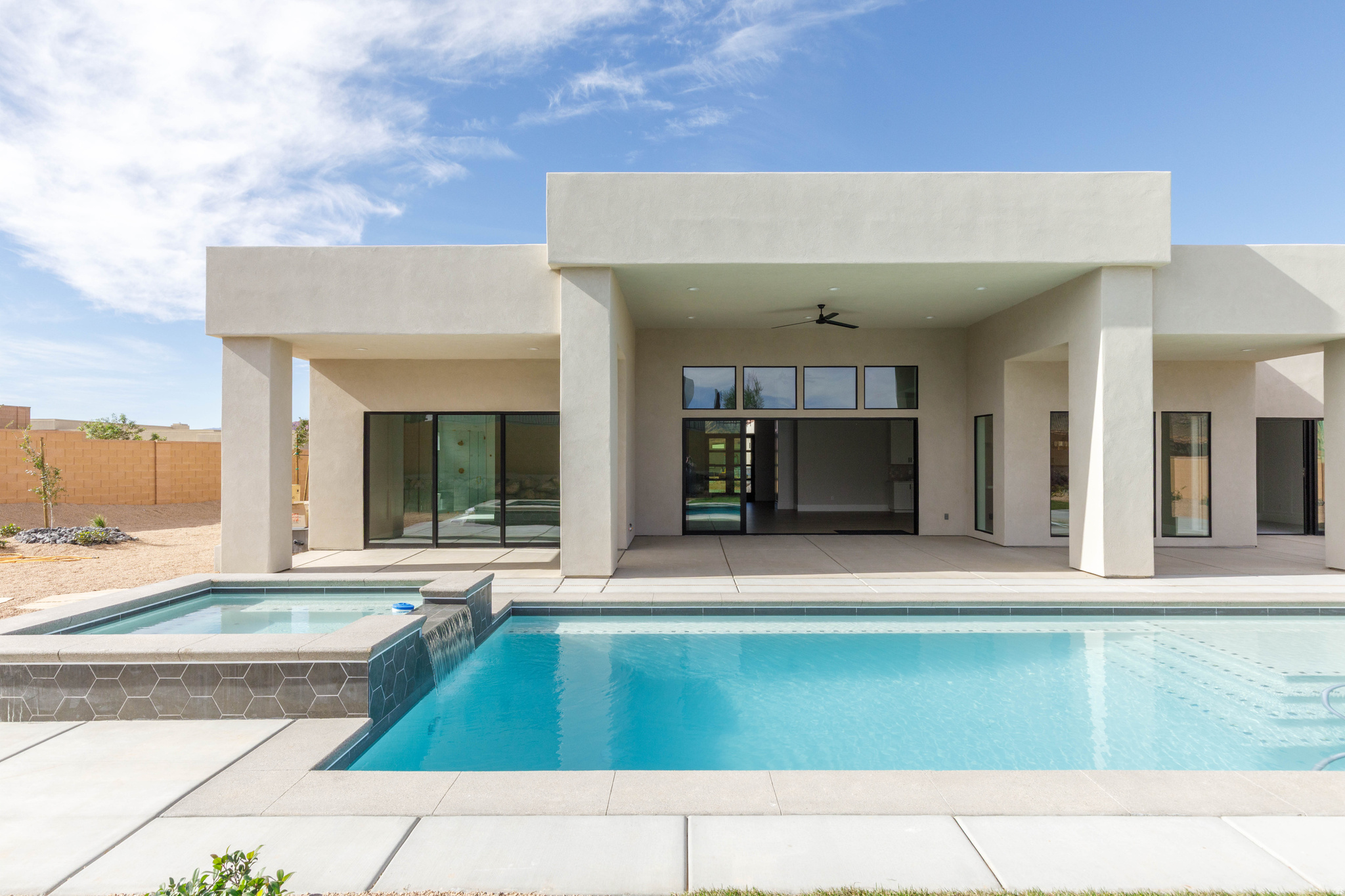 LEDGES OF ST GEORGE YELLOW KNOLLS - Residential