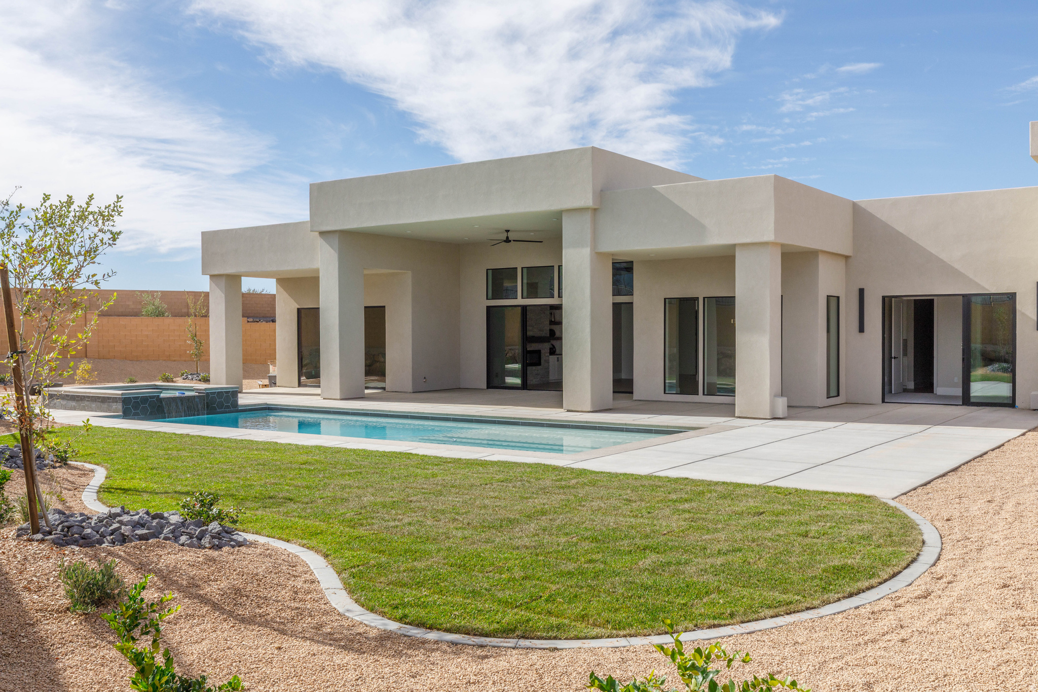 LEDGES OF ST GEORGE YELLOW KNOLLS - Residential