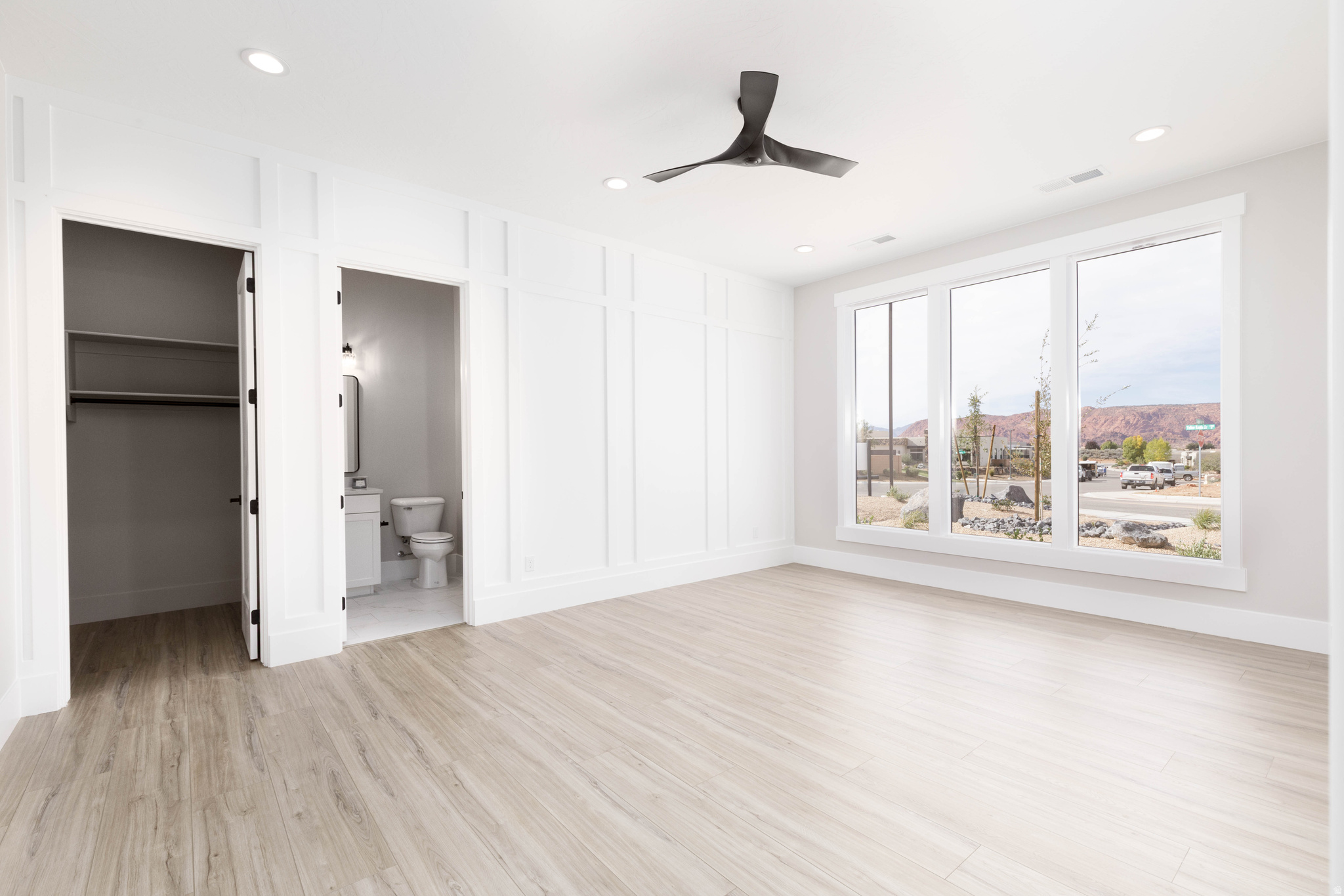 LEDGES OF ST GEORGE YELLOW KNOLLS - Residential