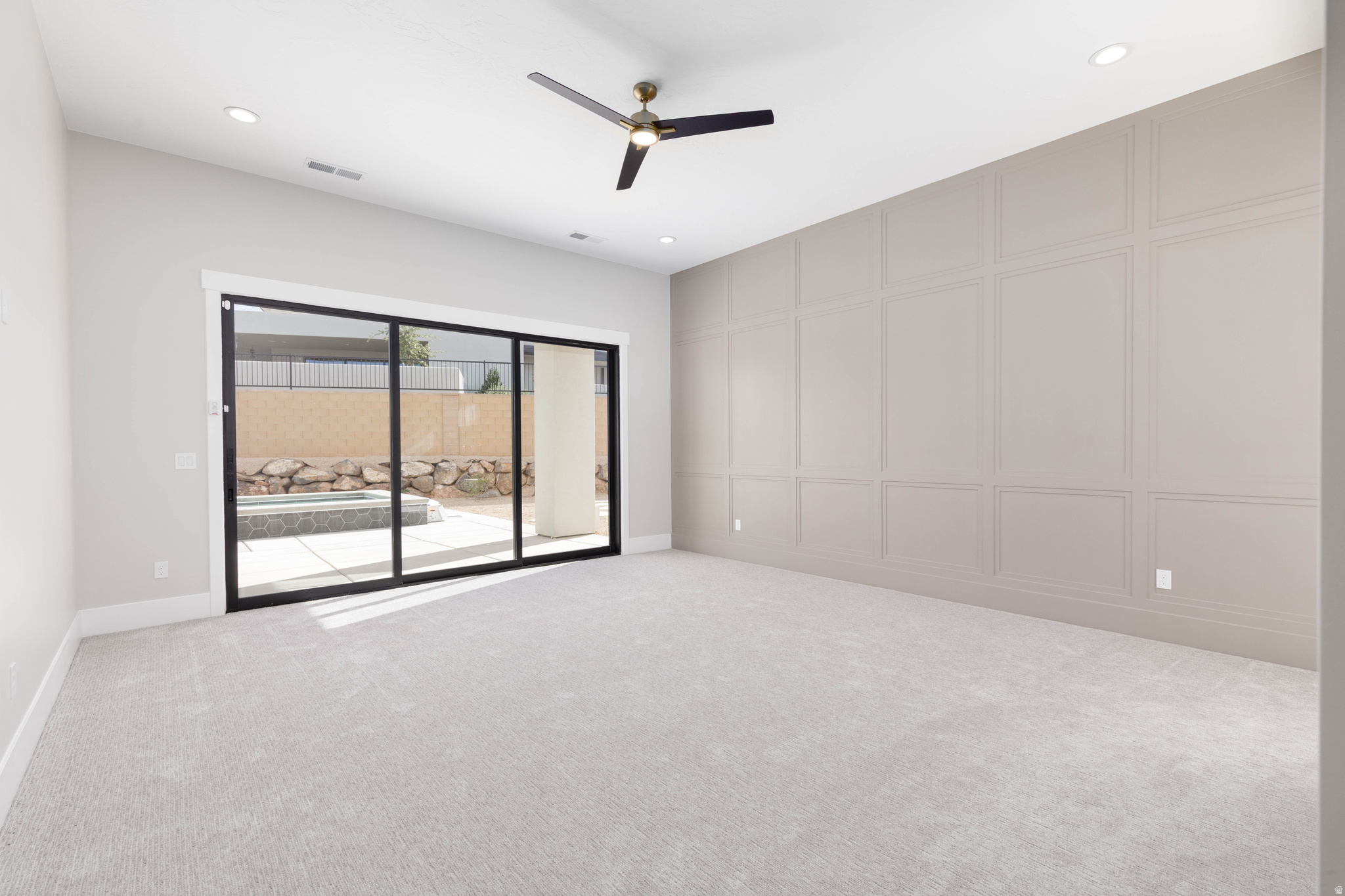 LEDGES OF ST GEORGE YELLOW KNOLLS - Residential