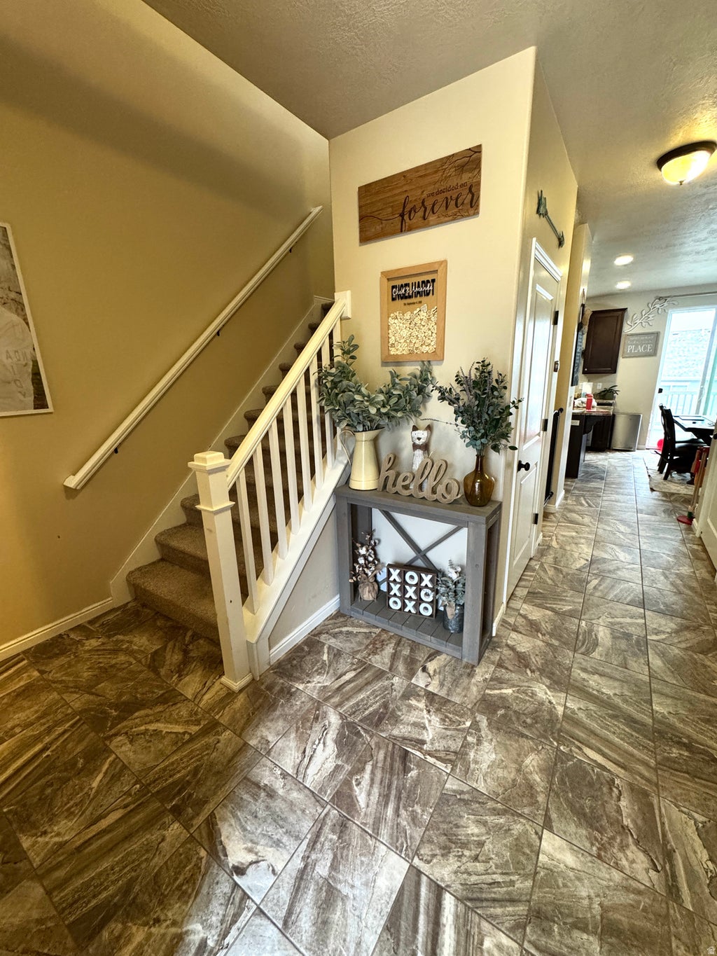 Photo of 311 W WILLOW CREEK DR, Saratoga Springs, UT 84045 (MLS # 2168125)