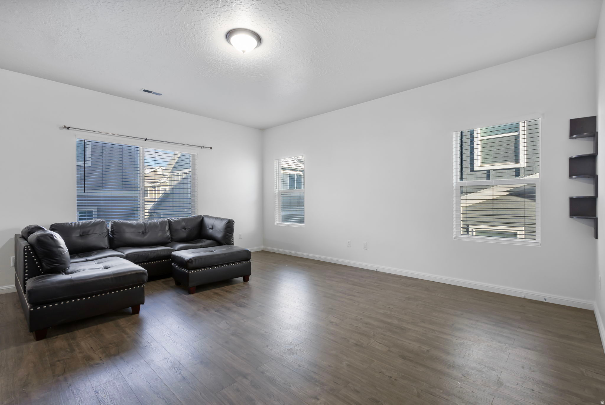 INDEPENDENCE POINT - Residential Lease